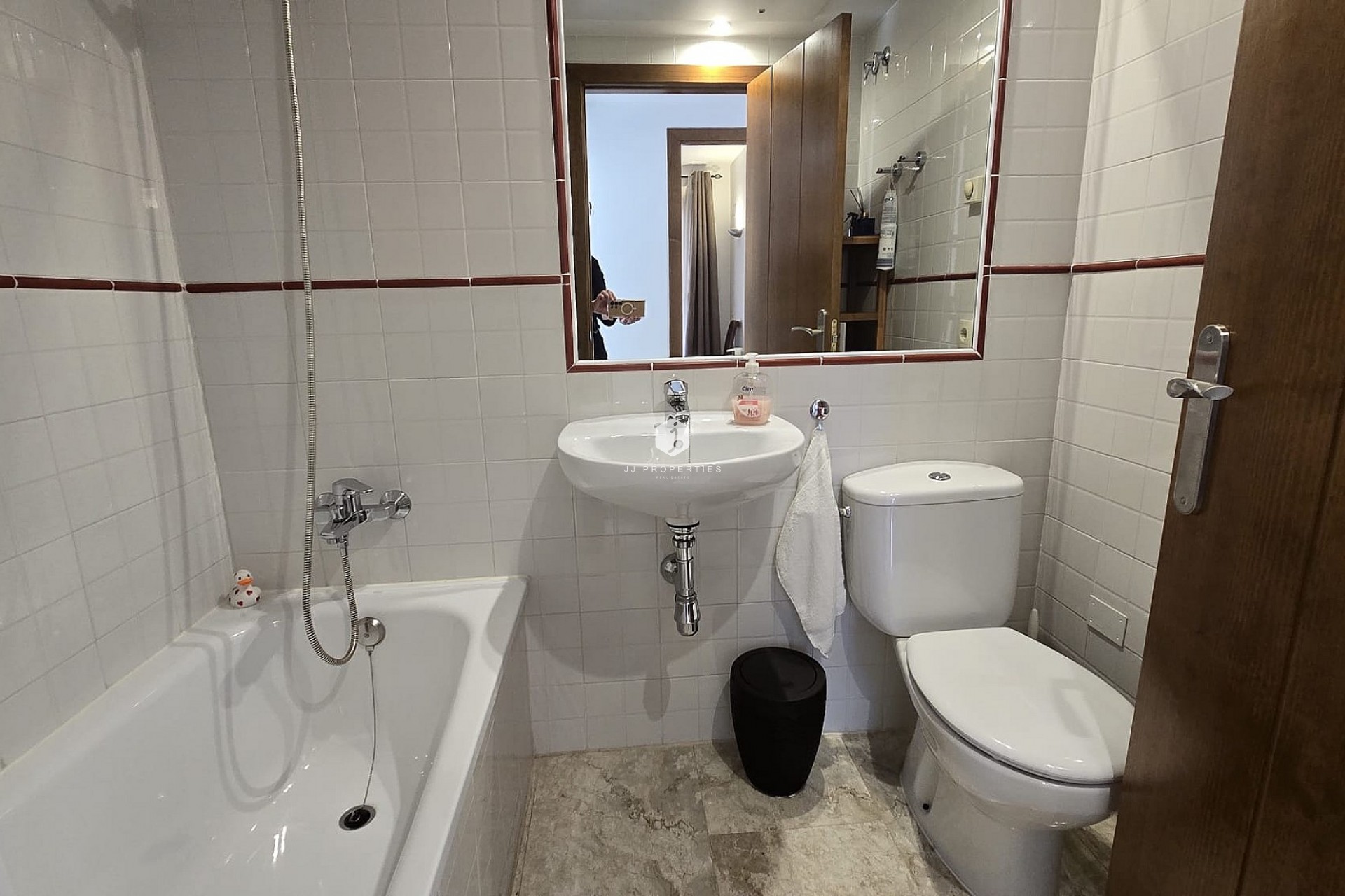 Resale - Apartment / flat -
Punta Prima - Costa Blanca