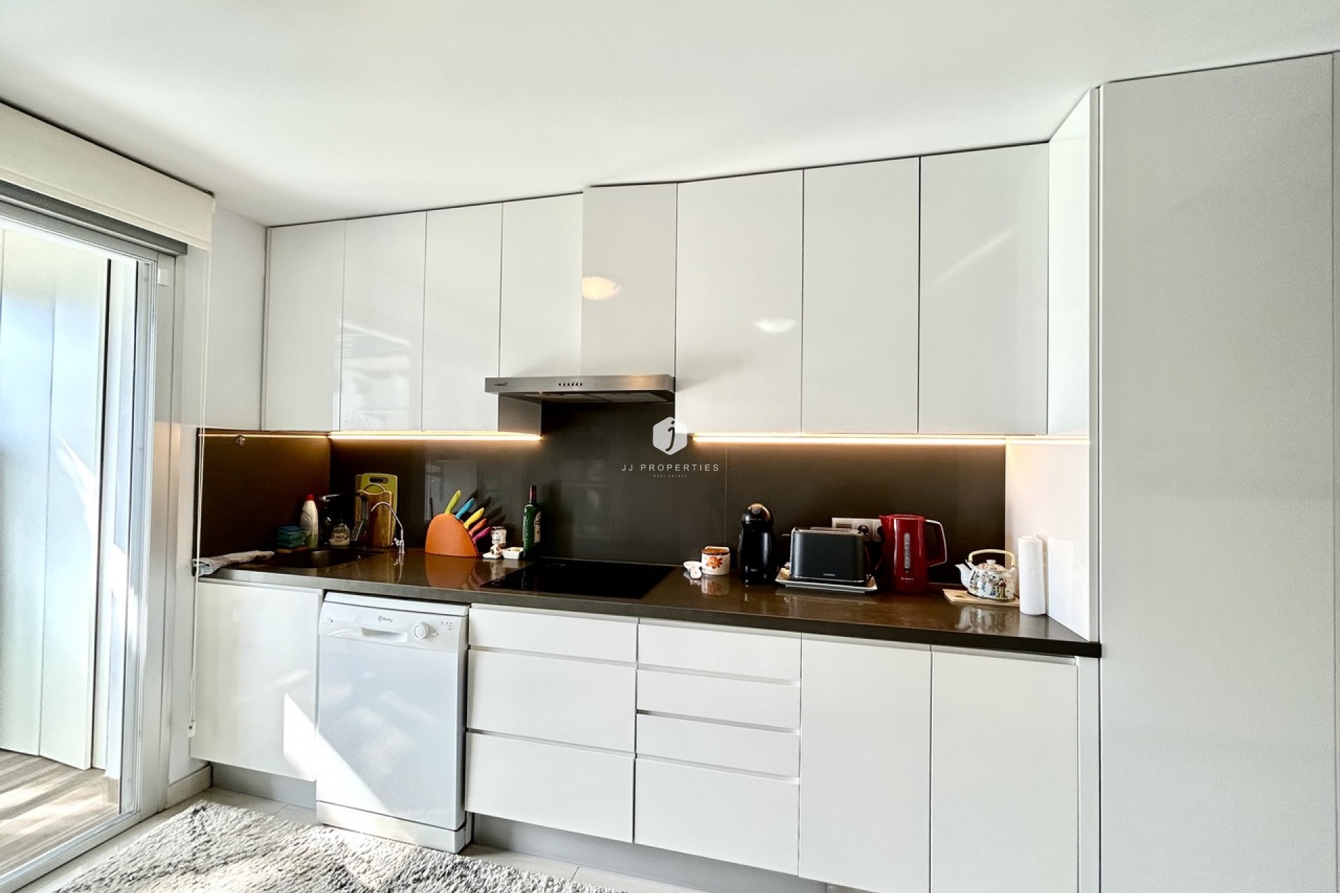 Resale - Apartment / flat -
Punta Prima - Costa Blanca