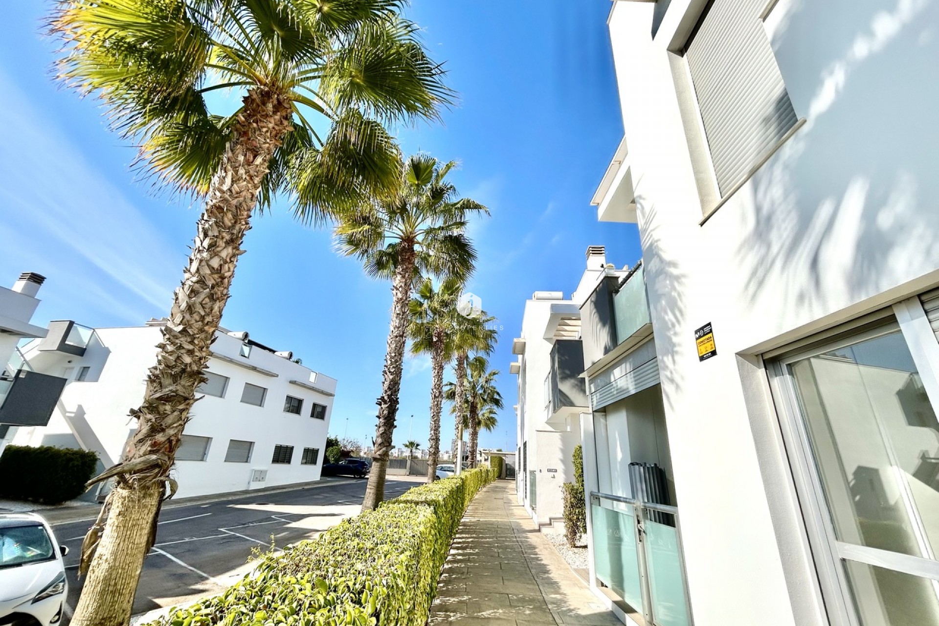 Resale - Apartment / flat -
Punta Prima - Costa Blanca