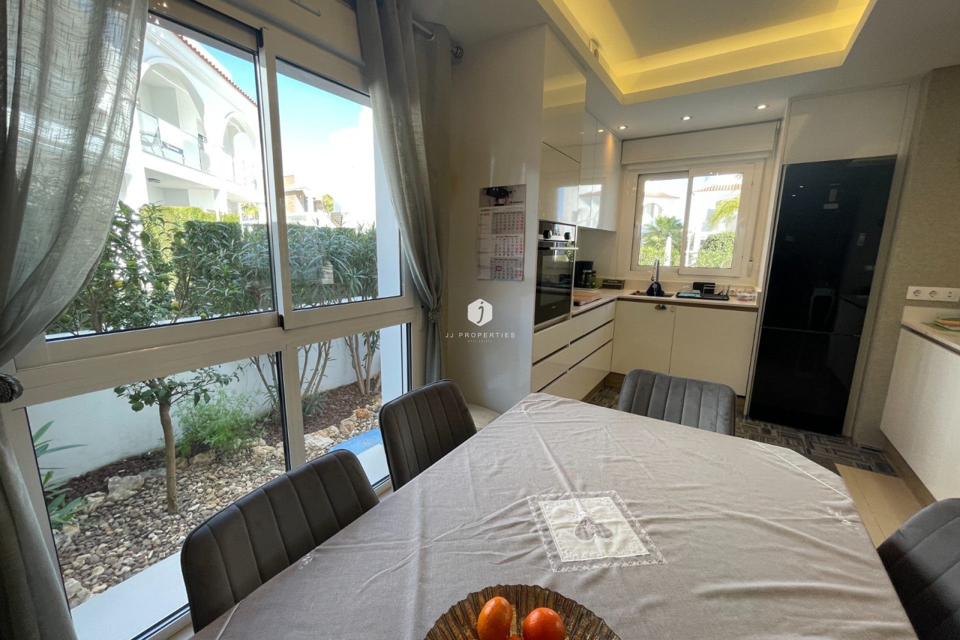 Resale - Apartment / flat -
Rojales - Inland