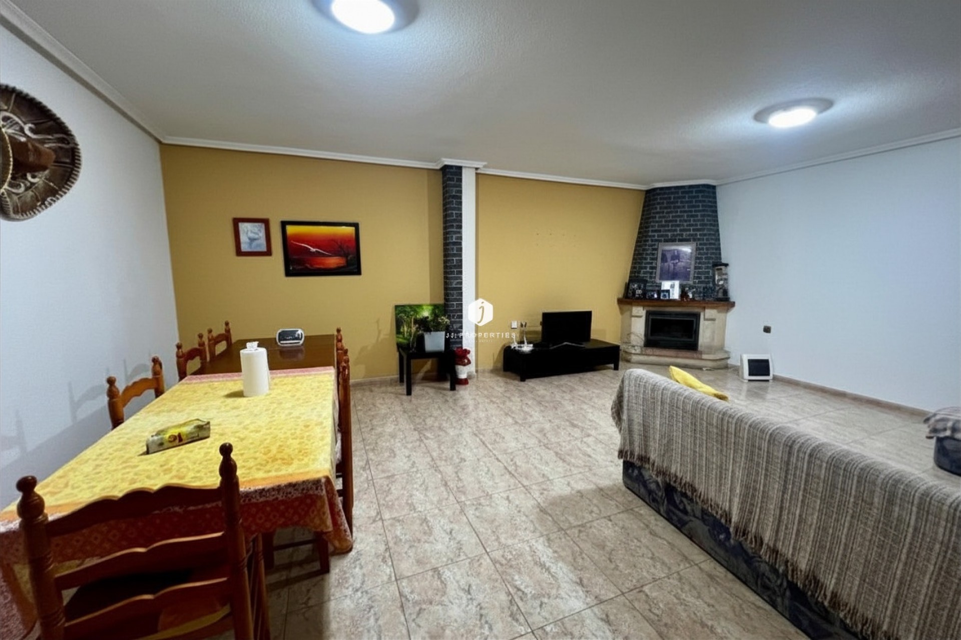 Resale - Apartment / flat -
Rojales