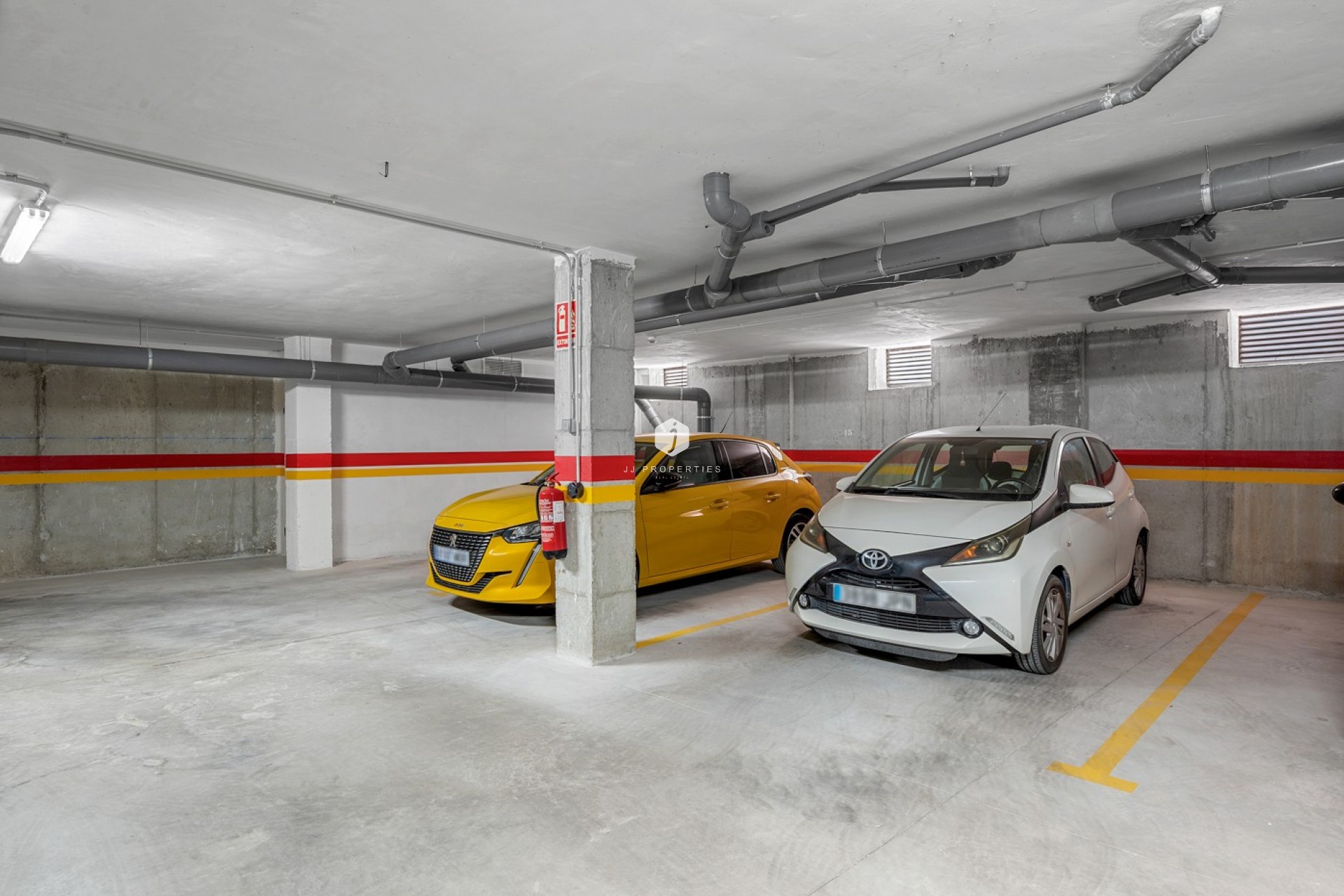 Resale - Apartment / flat -
San Miguel de Salinas - Inland