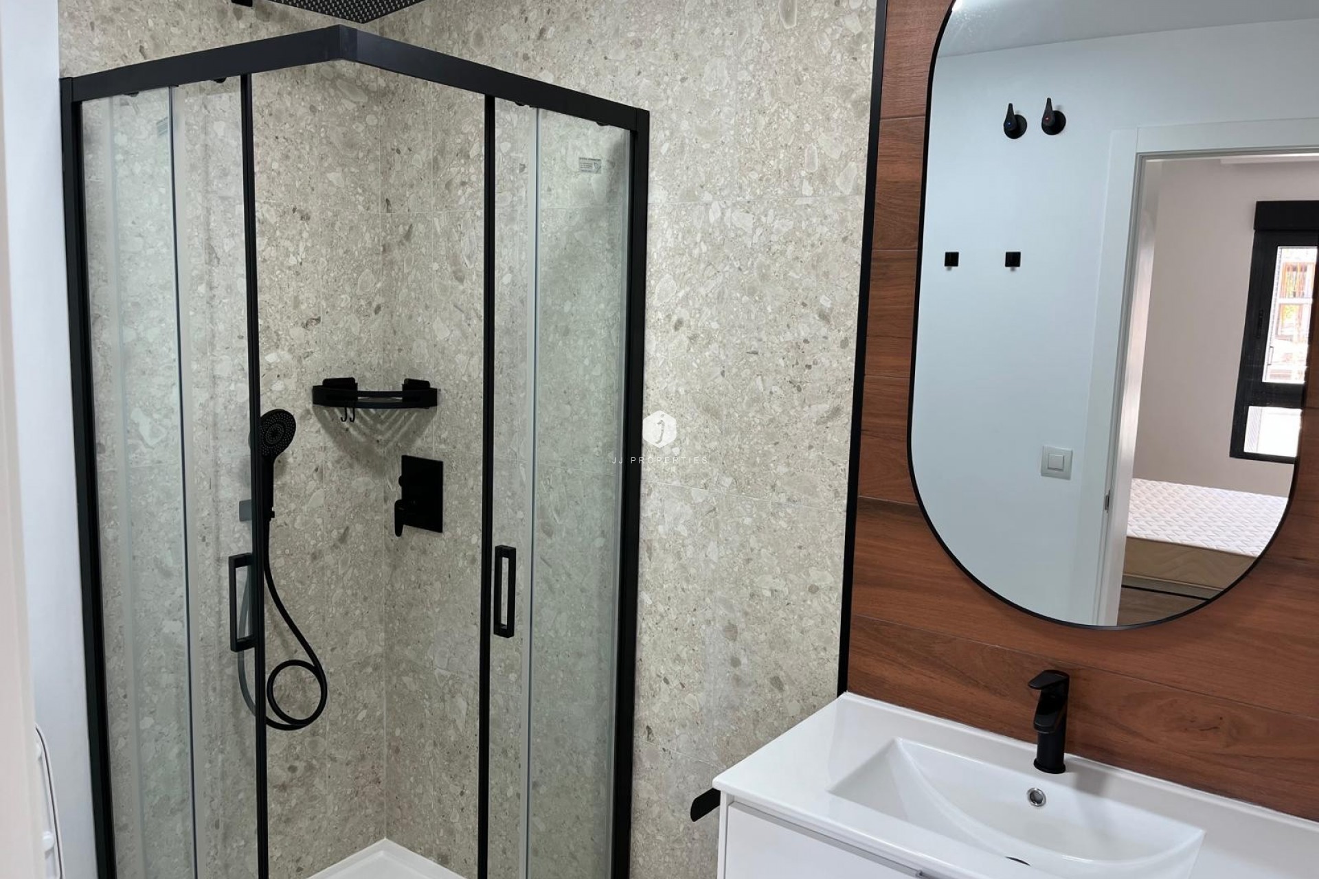 Resale - Apartment / flat -
San Miguel de Salinas - Inland