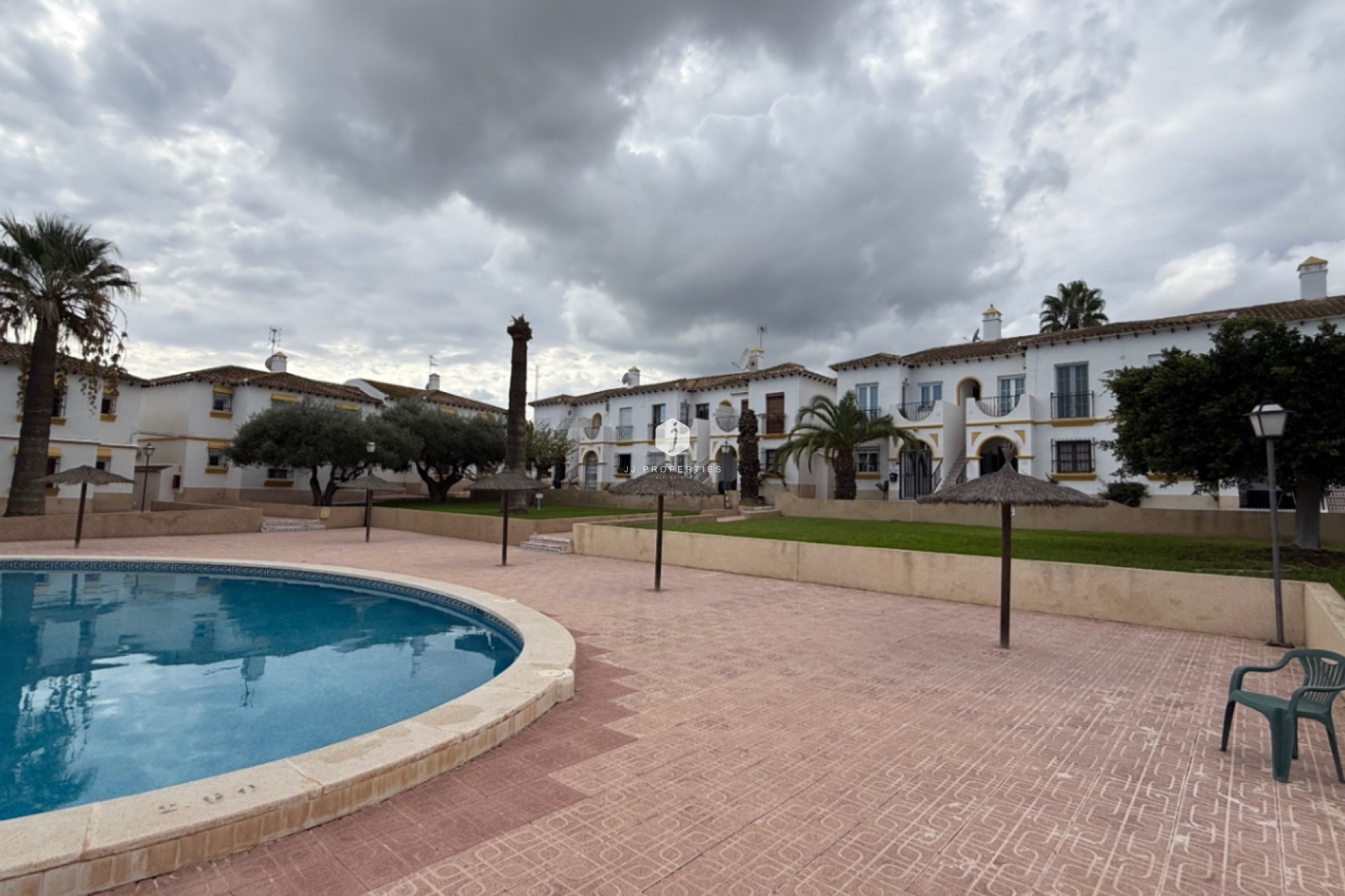 Resale - Apartment / flat -
San Miguel de Salinas - Inland