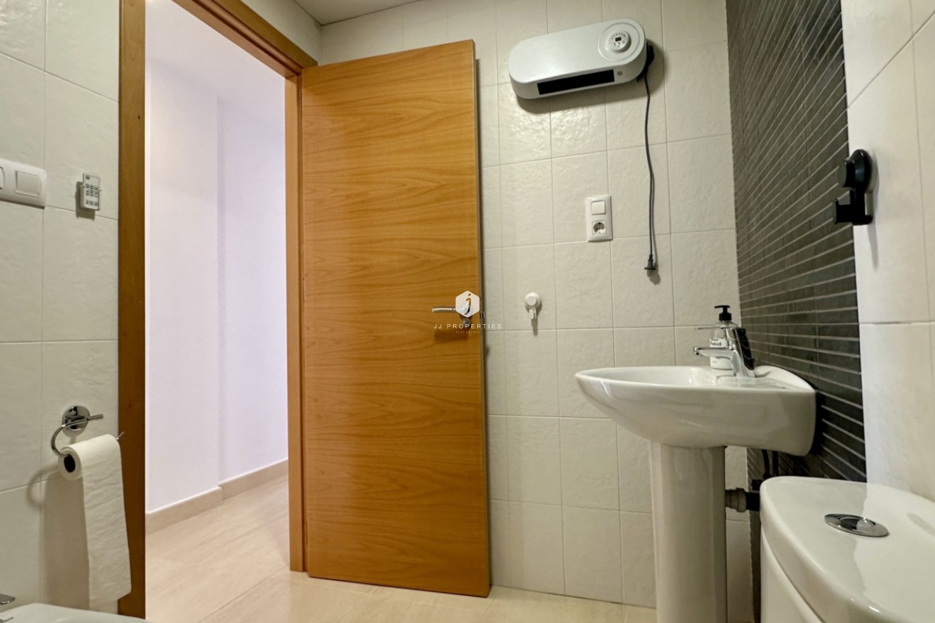 Resale - Apartment / flat -
San Miguel de Salinas - Inland