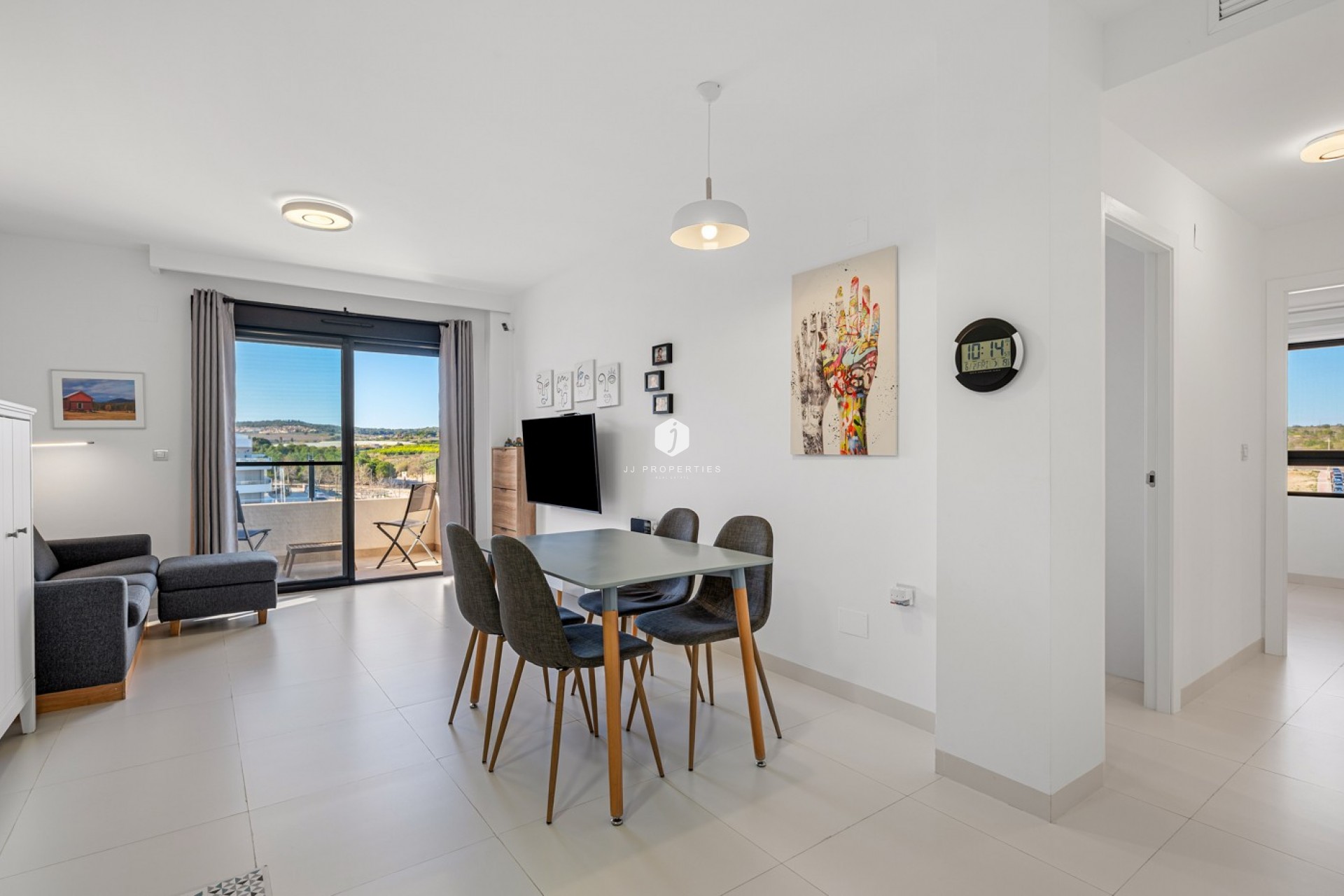 Resale - Apartment / flat -
San Miguel de Salinas - Inland