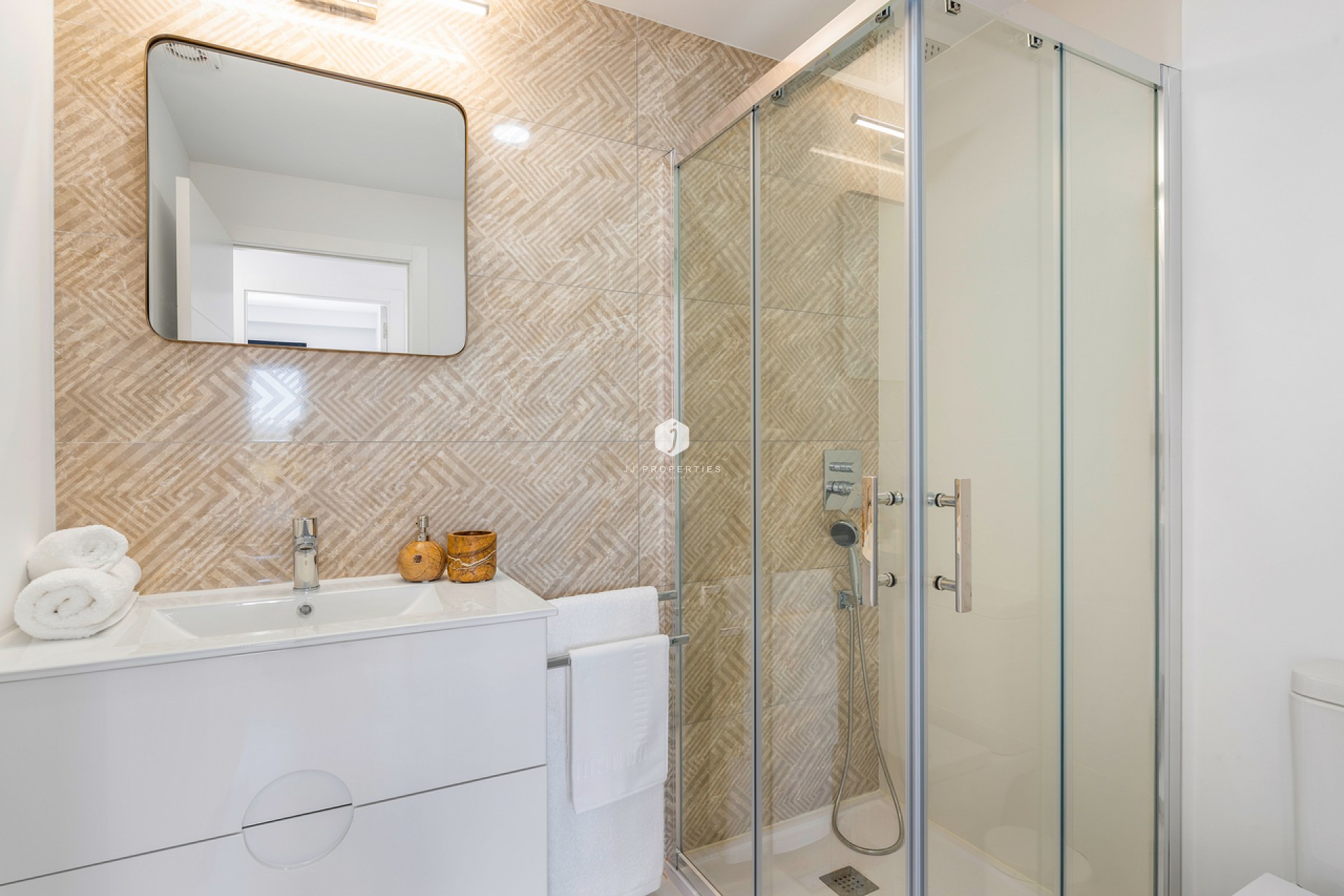 Resale - Apartment / flat -
San Miguel de Salinas - Inland