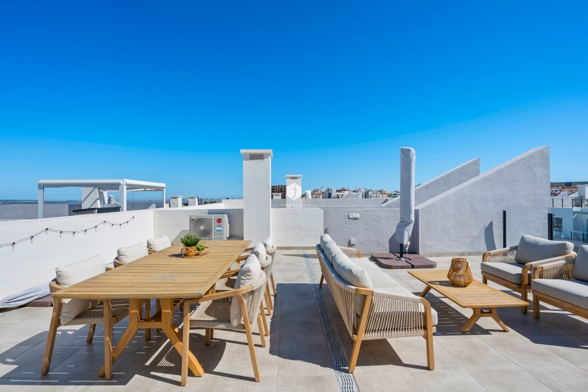 Resale - Apartment / flat -
San Miguel de Salinas - Inland