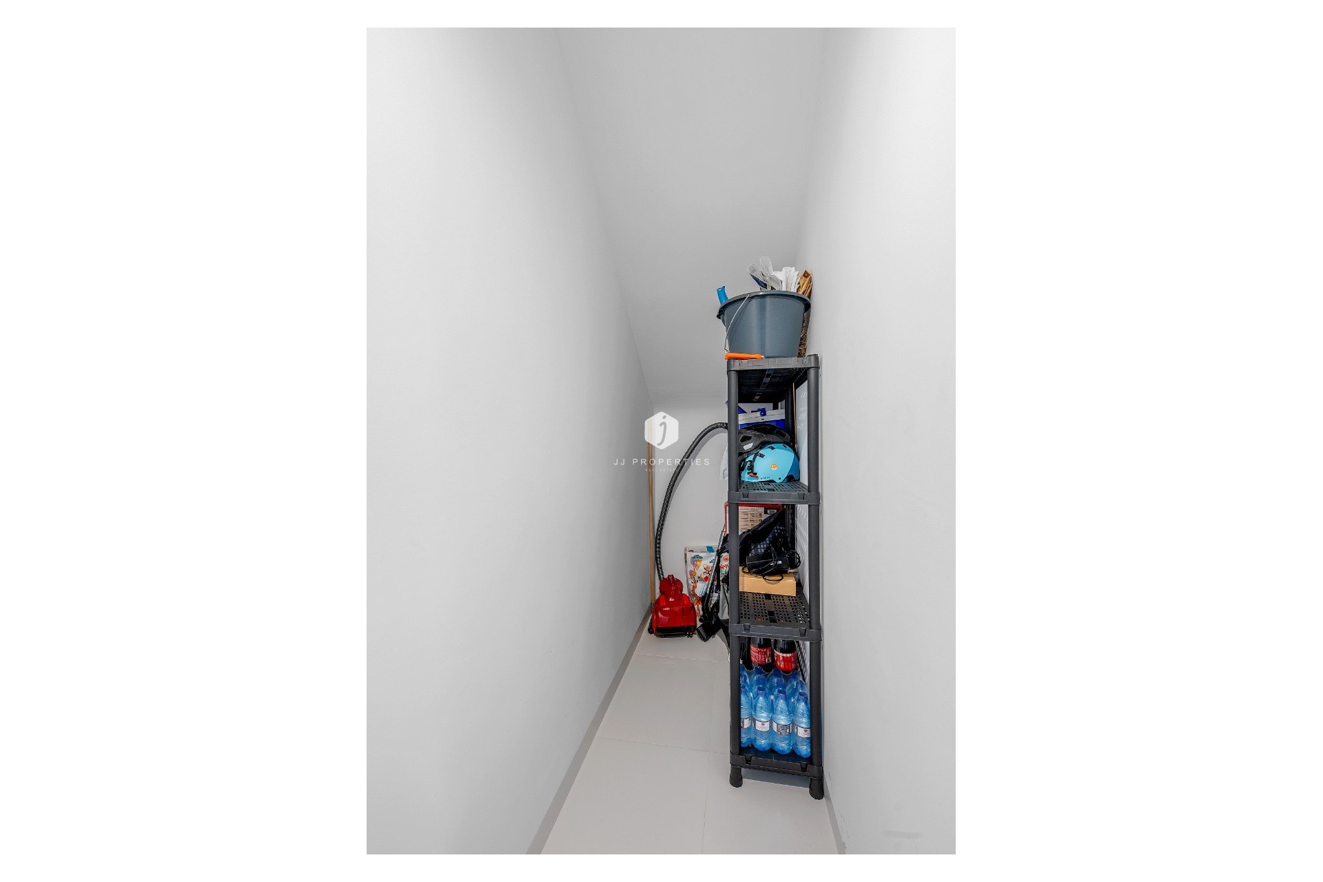 Resale - Apartment / flat -
San Miguel de Salinas - Inland