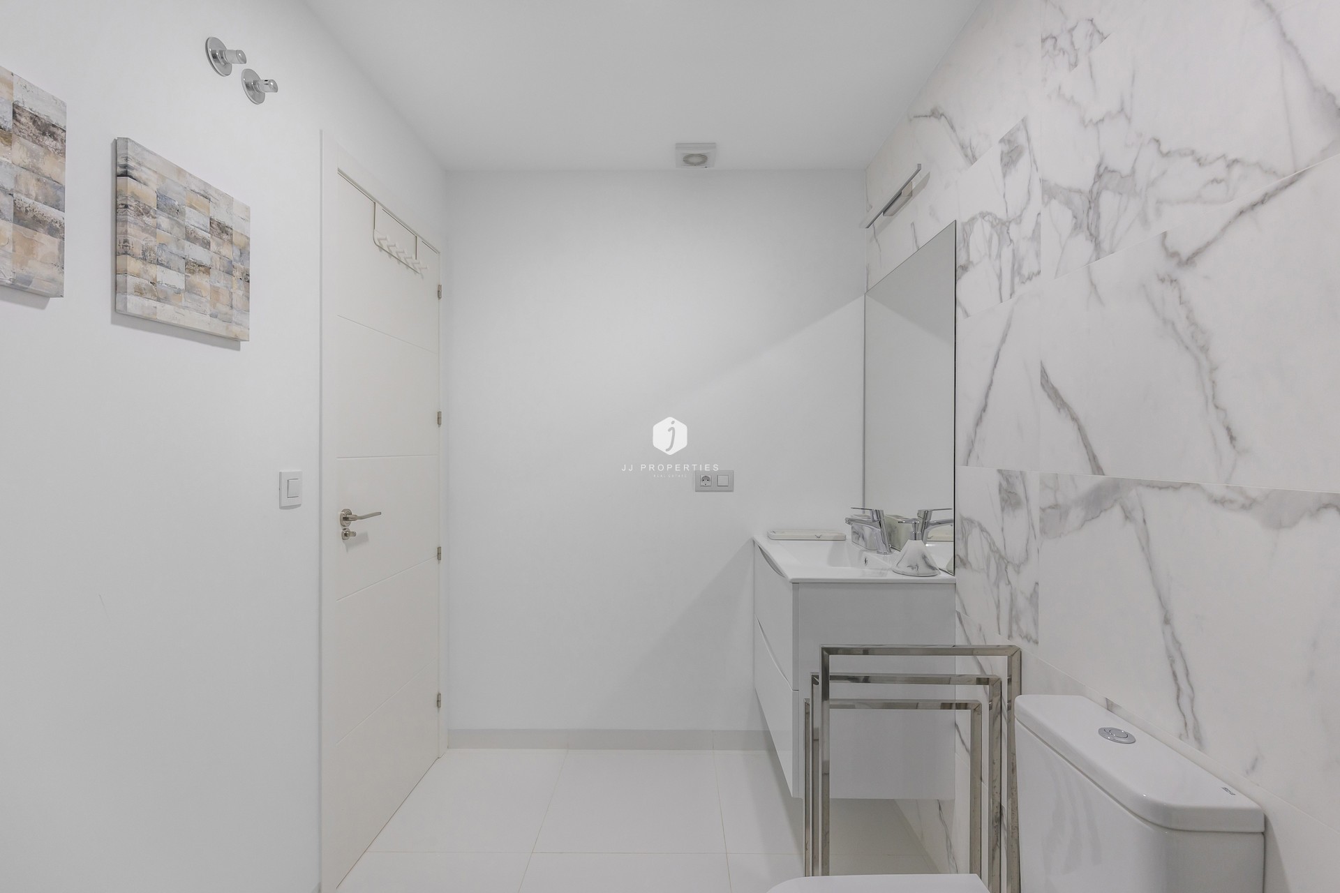 Resale - Apartment / flat -
San Miguel de Salinas - Inland