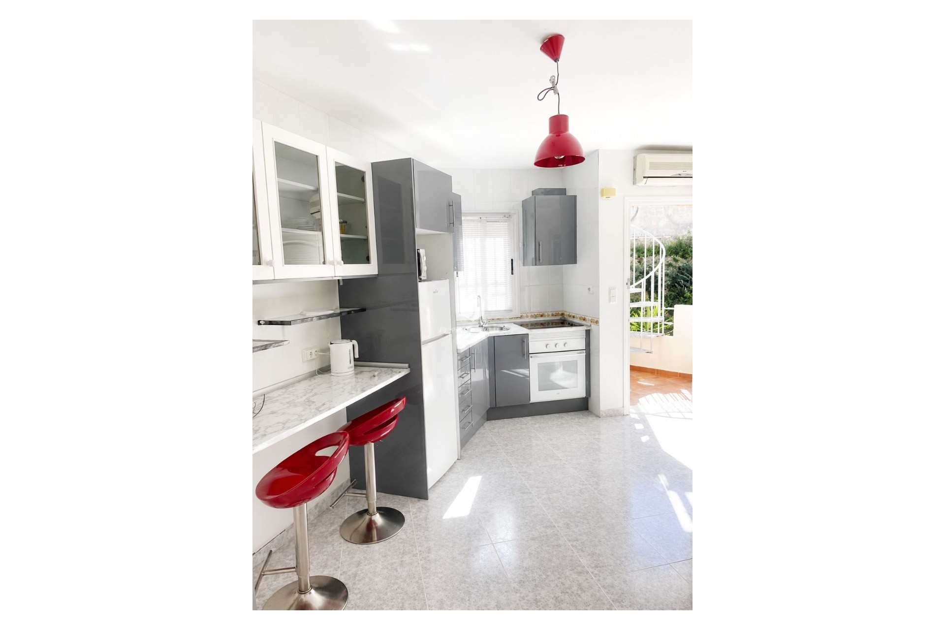 Resale - Apartment / flat -
San Miguel de Salinas - Inland