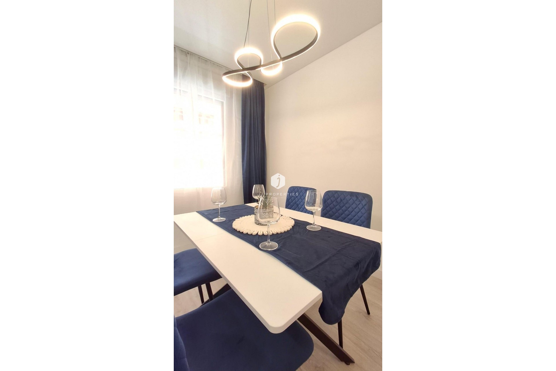 Resale - Apartment / flat -
Torrevieja - Acequion