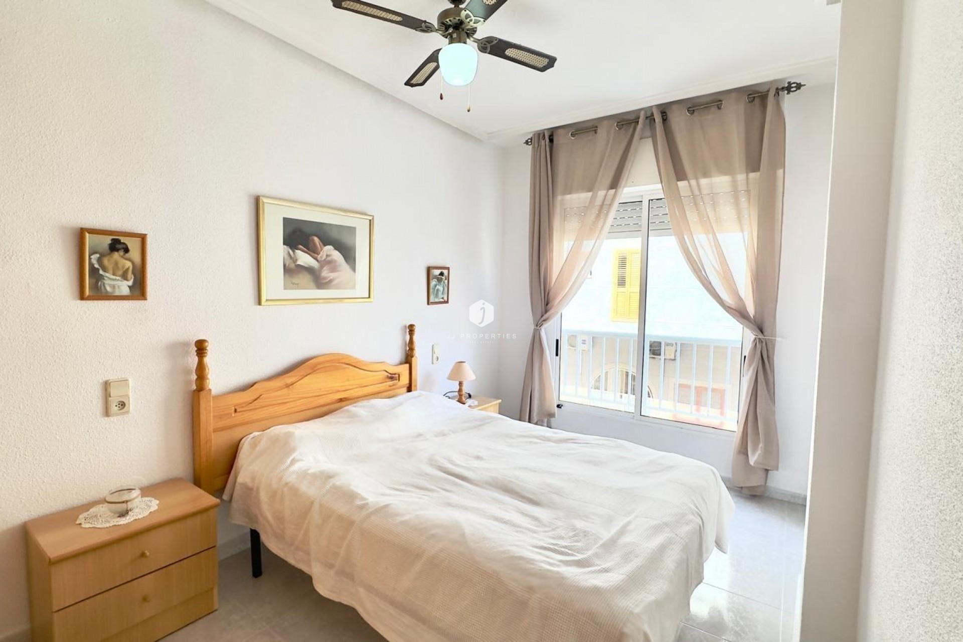 Resale - Apartment / flat -
Torrevieja - Acequion