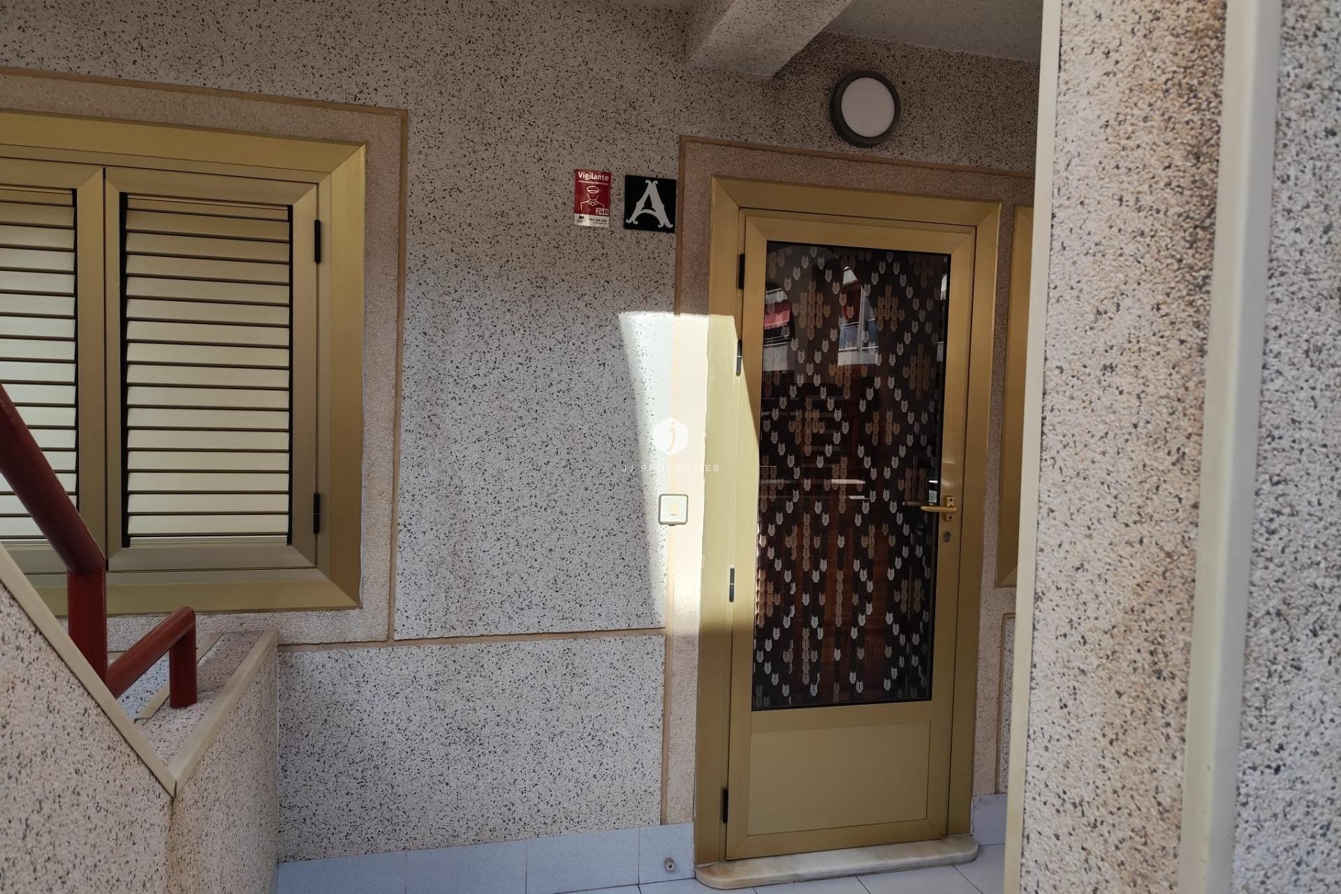 Resale - Apartment / flat -
Torrevieja - Acequion
