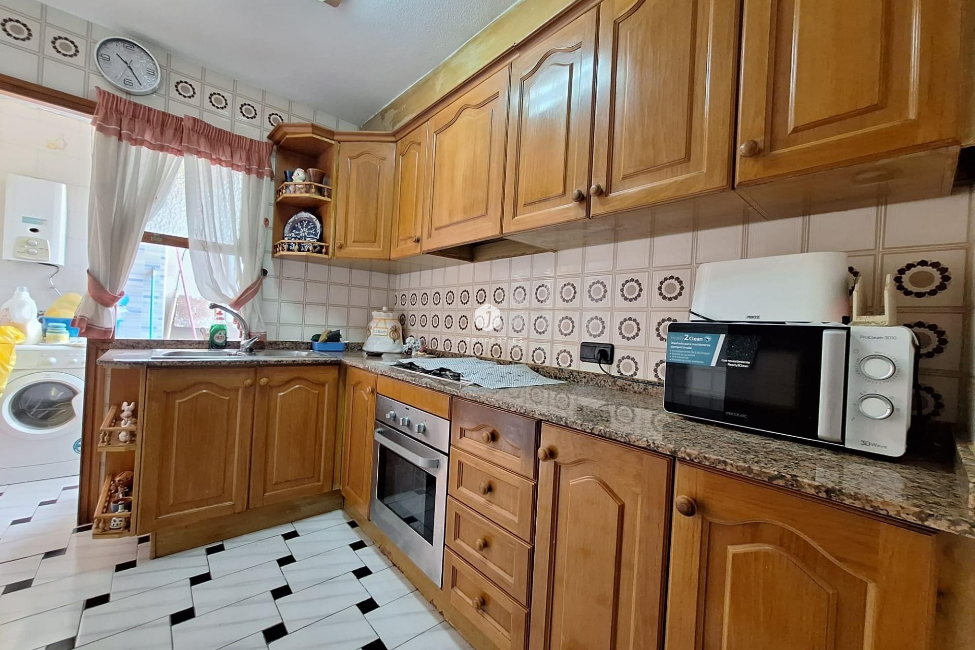 Resale - Apartment / flat -
Torrevieja - Acequion