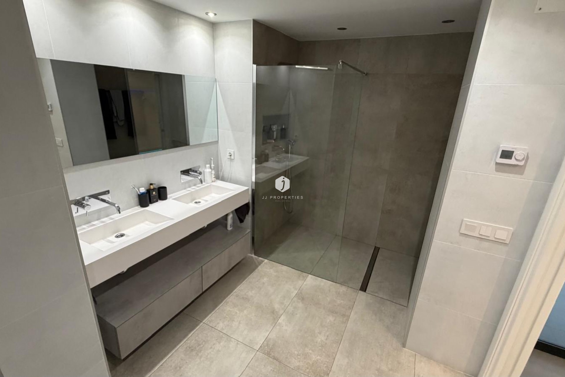 Resale - Apartment / flat -
Torrevieja - Acequion