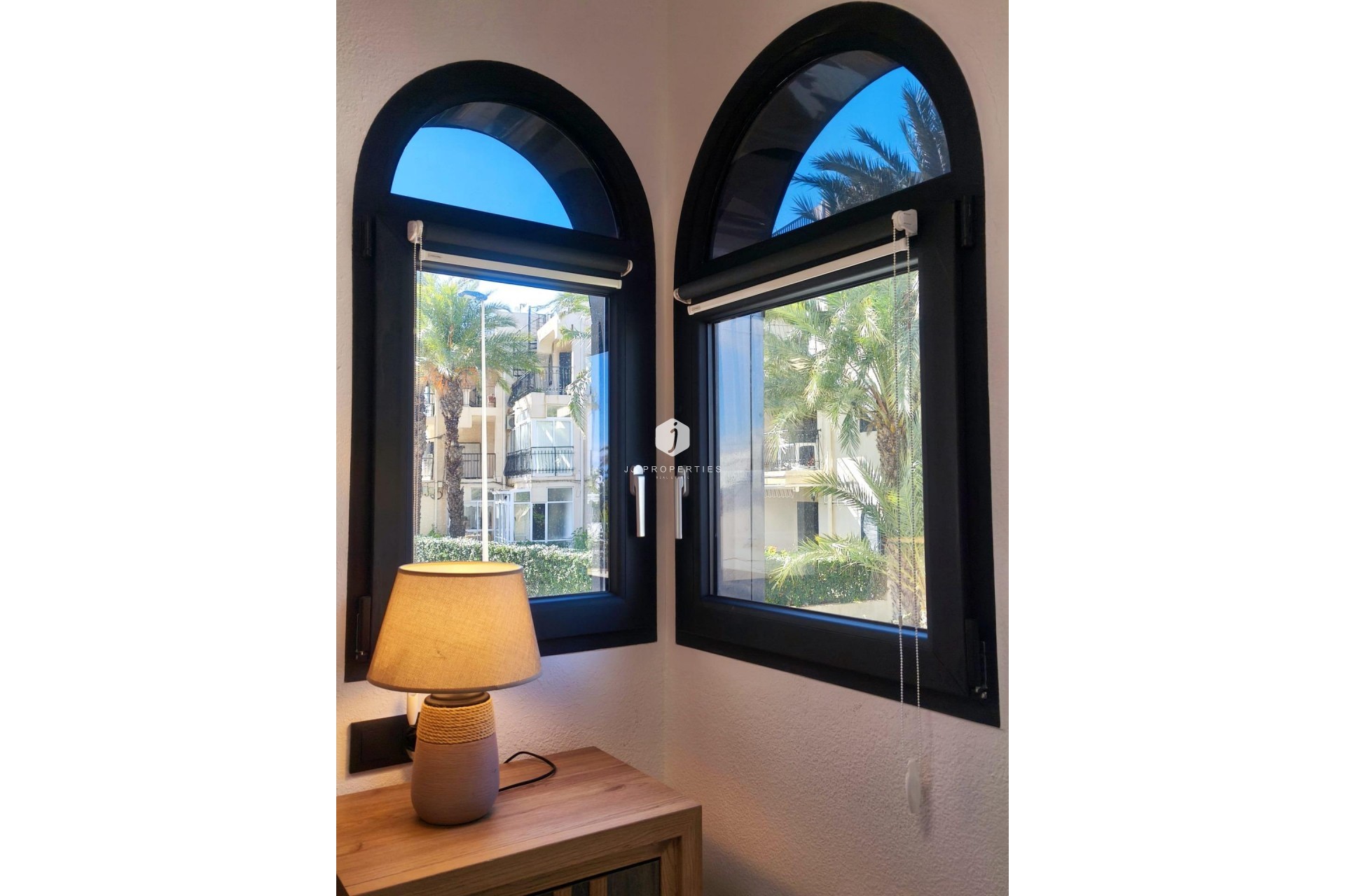 Resale - Apartment / flat -
Torrevieja - Cabo cervera