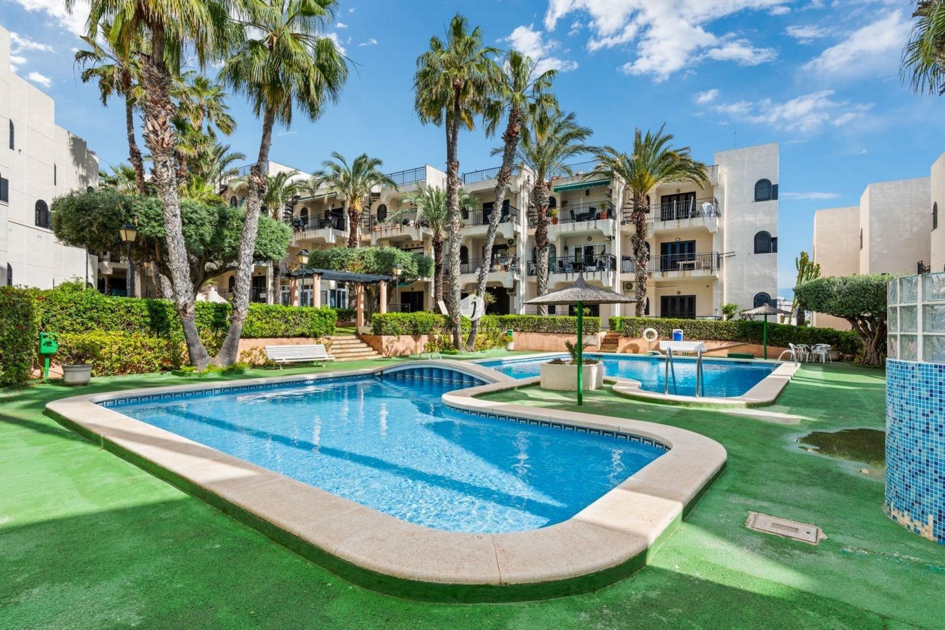 Resale - Apartment / flat -
Torrevieja - Cabo cervera