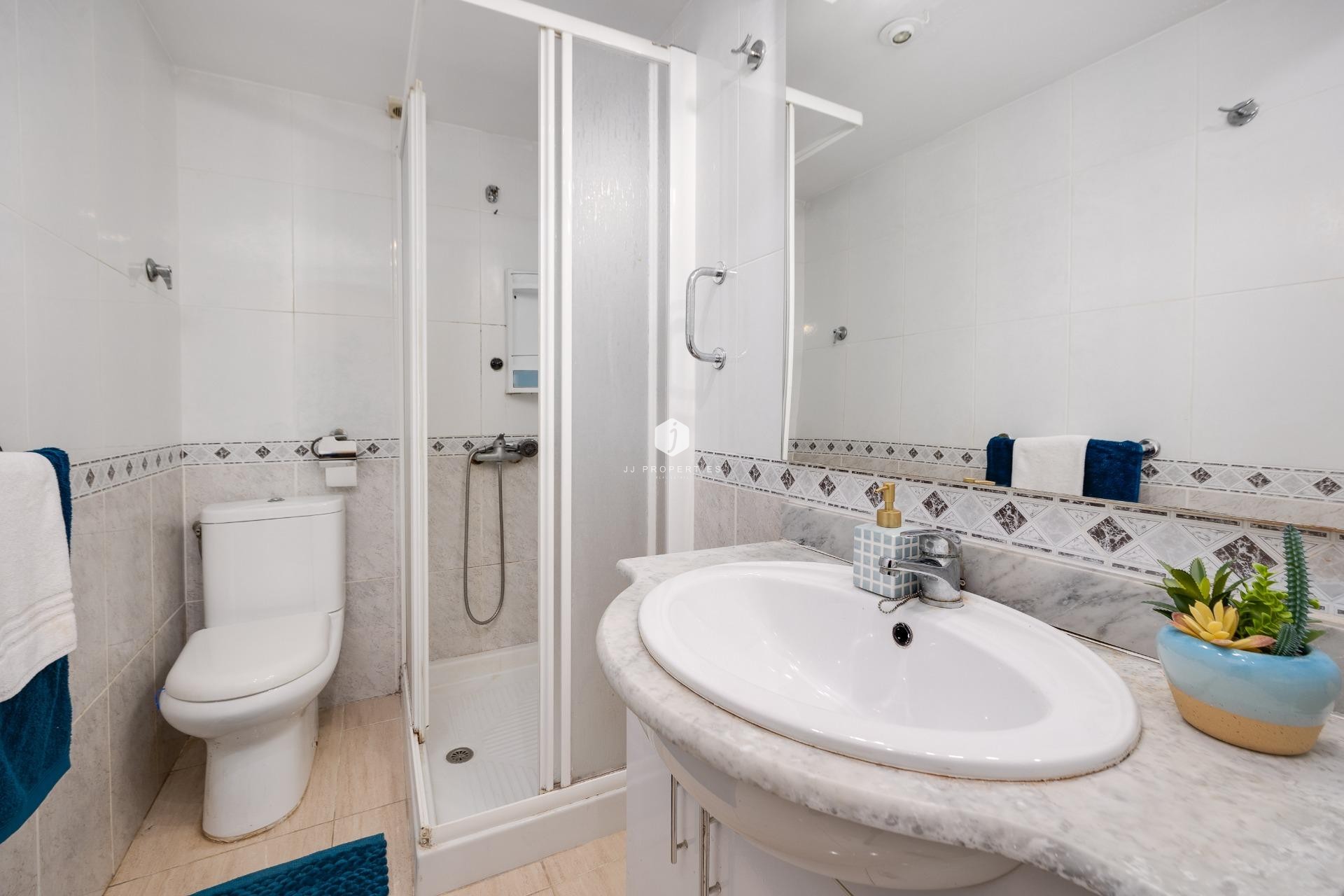 Resale - Apartment / flat -
Torrevieja - Cabo cervera