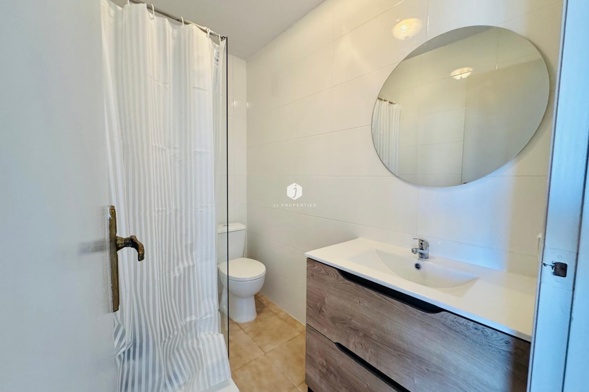 Resale - Apartment / flat -
Torrevieja - Cabo cervera