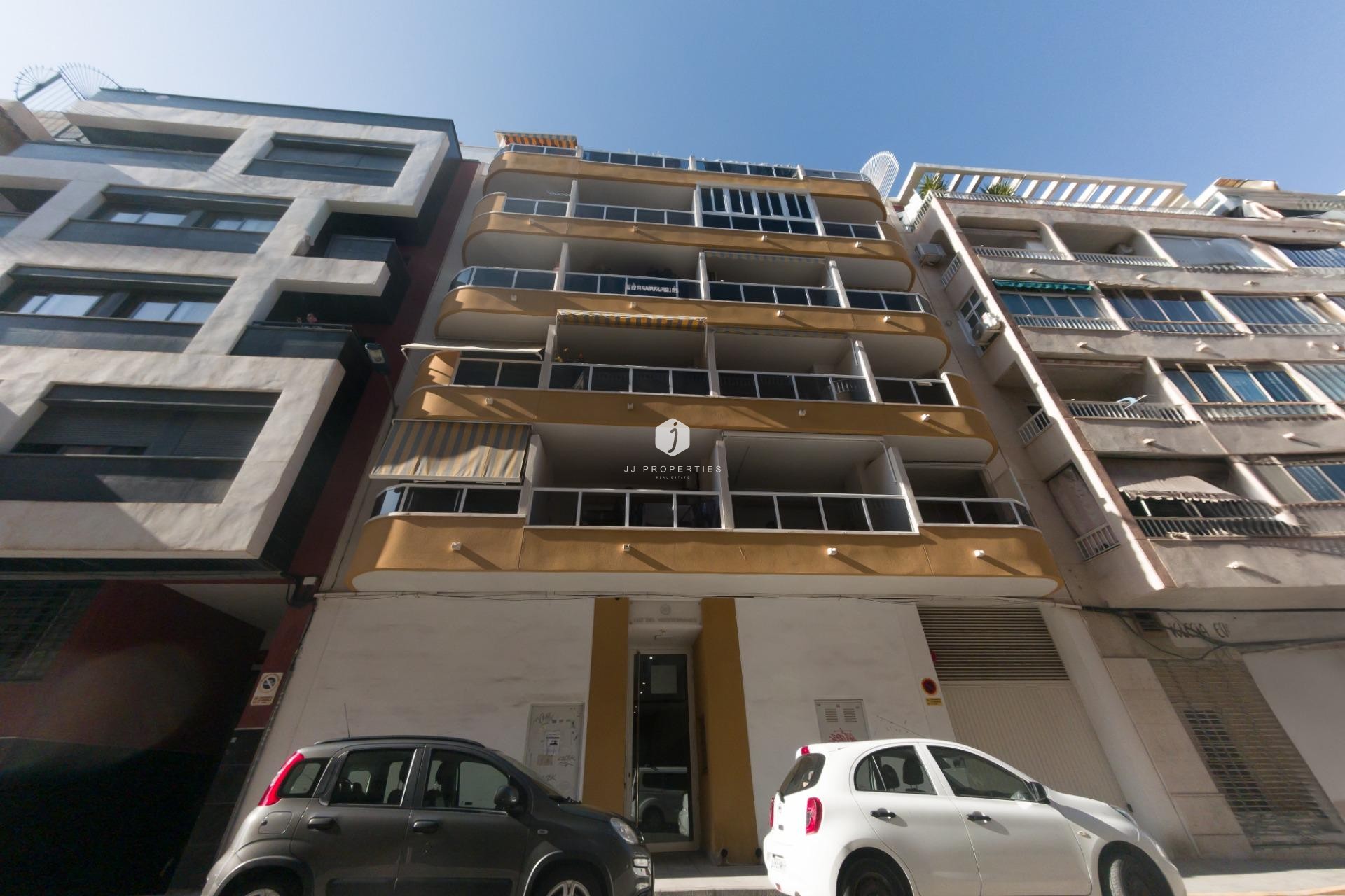 Resale - Apartment / flat -
Torrevieja - Cala Del Palangre