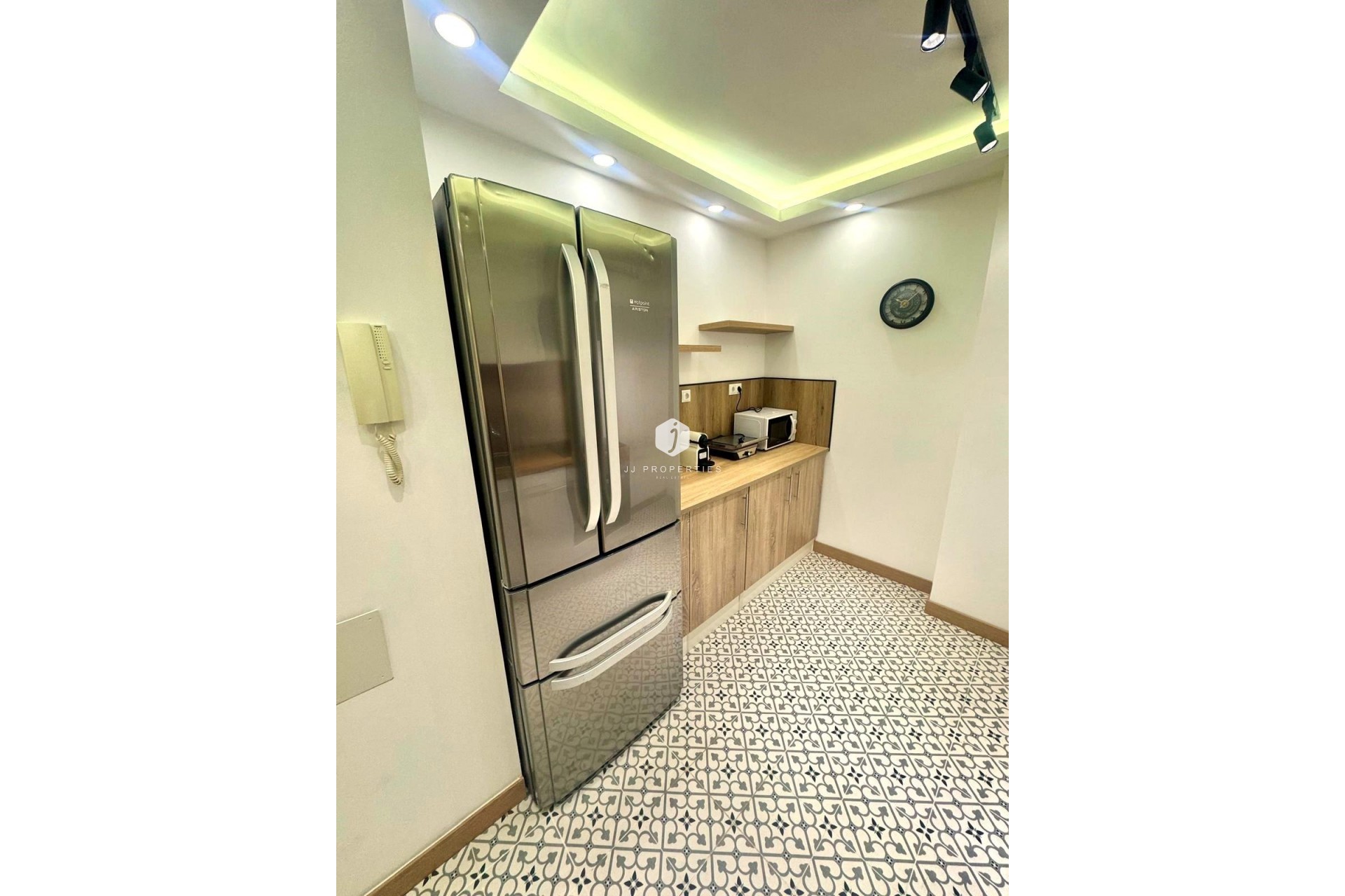 Resale - Apartment / flat -
Torrevieja - Centro - Muelle Pesquero