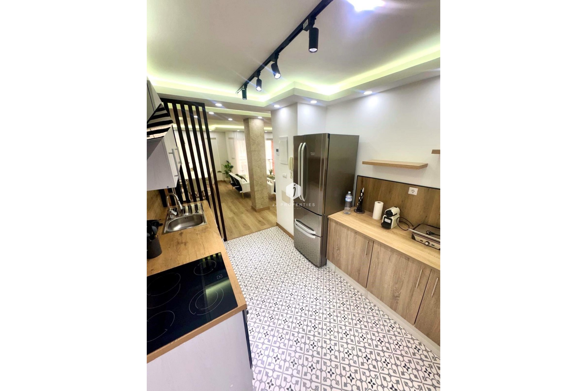 Resale - Apartment / flat -
Torrevieja - Centro - Muelle Pesquero