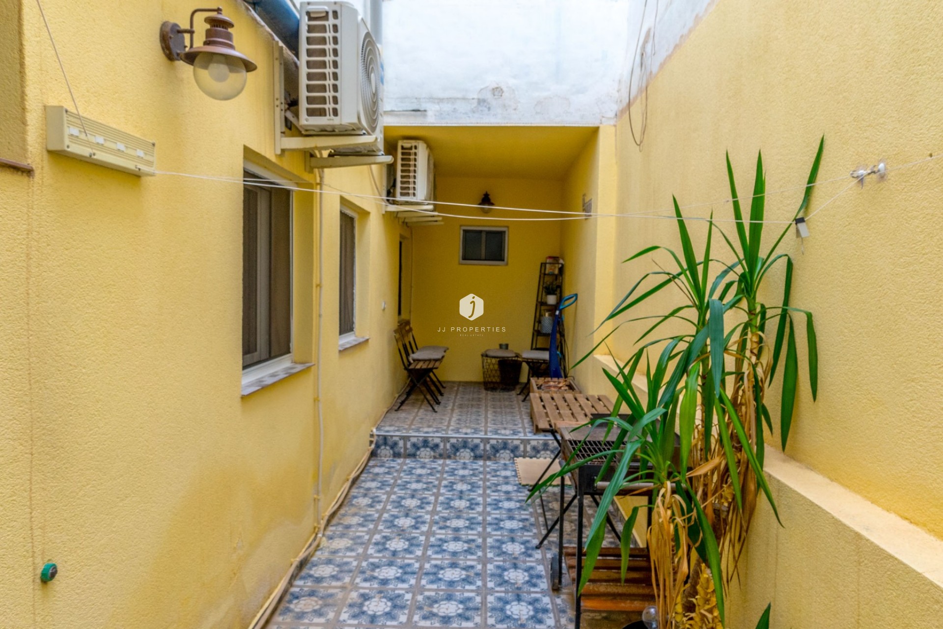 Resale - Apartment / flat -
Torrevieja - Centro