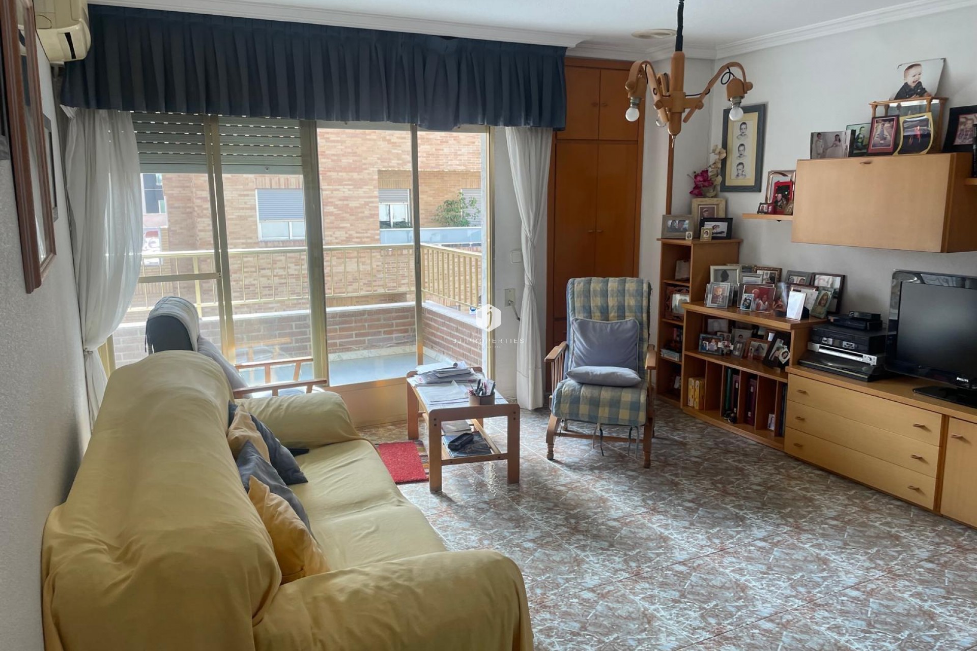Resale - Apartment / flat -
Torrevieja - Centro