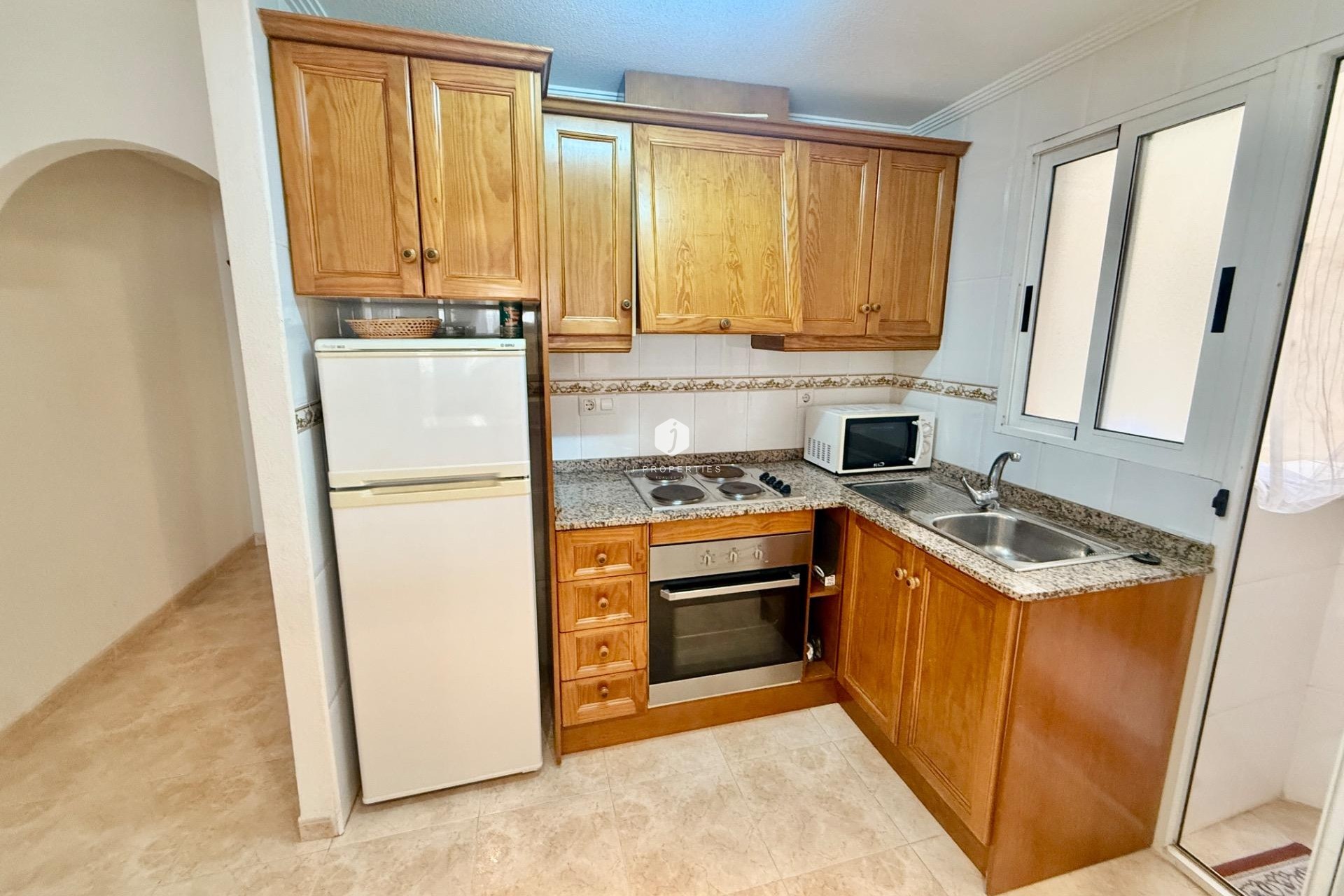 Resale - Apartment / flat -
Torrevieja - Centro