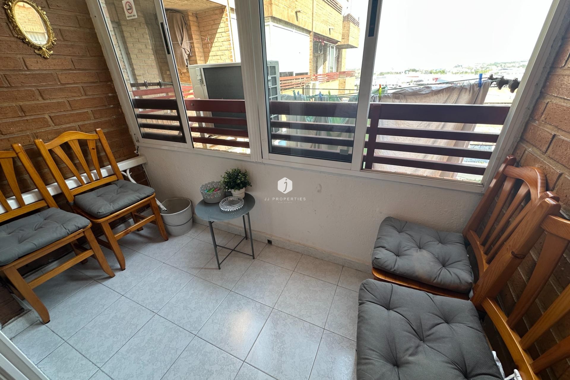 Resale - Apartment / flat -
Torrevieja - Centro