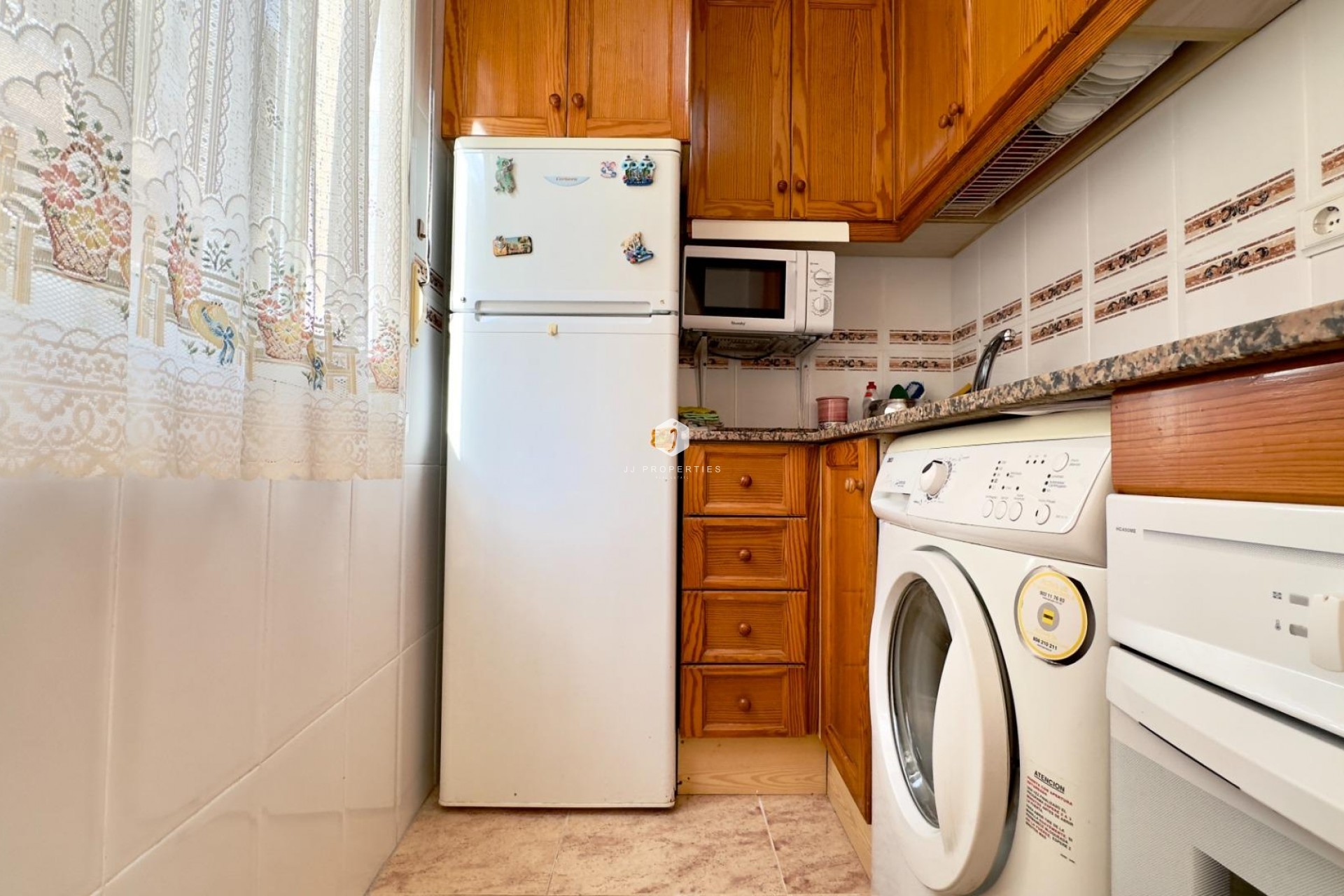 Resale - Apartment / flat -
Torrevieja - Centro