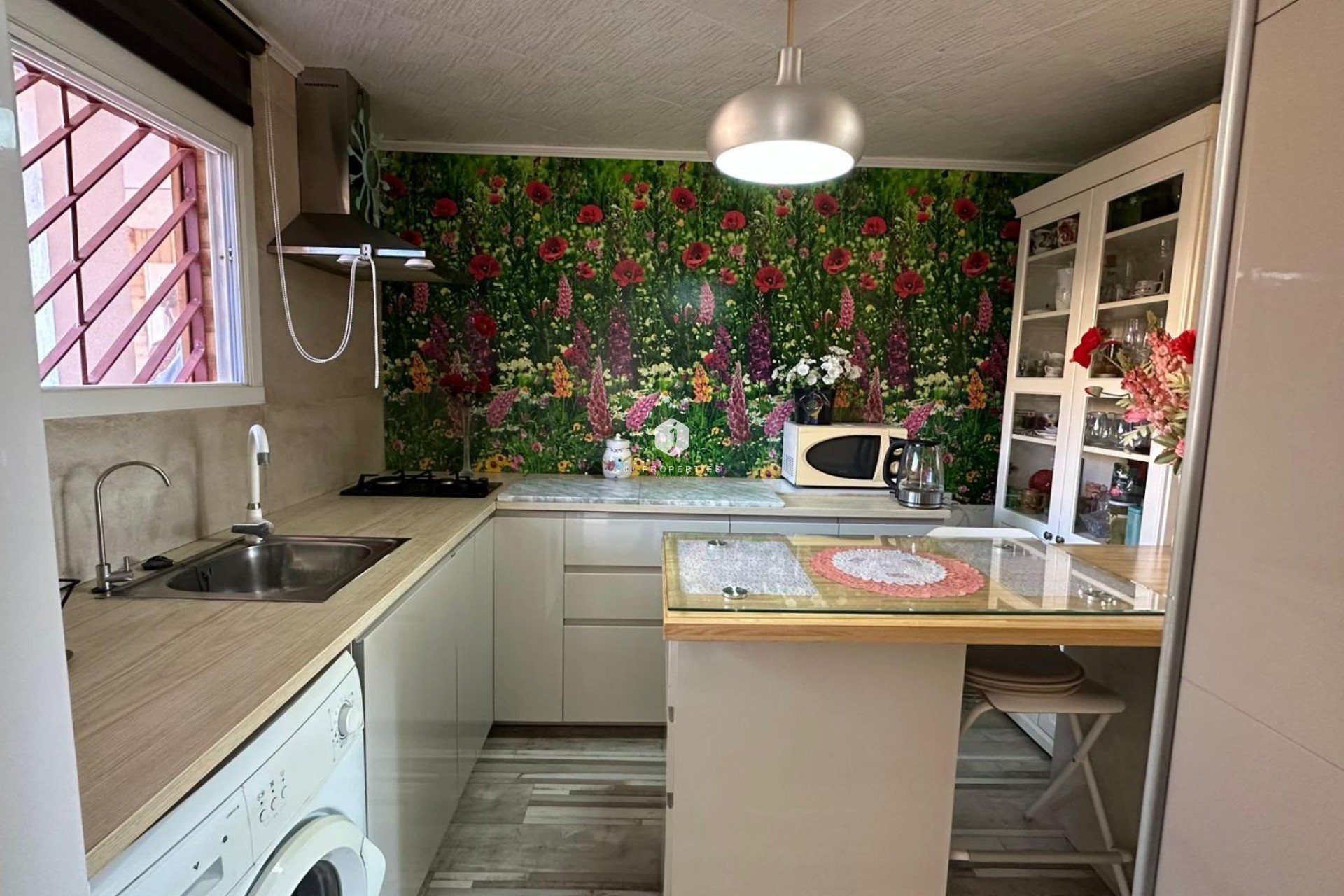 Resale - Apartment / flat -
Torrevieja - Centro