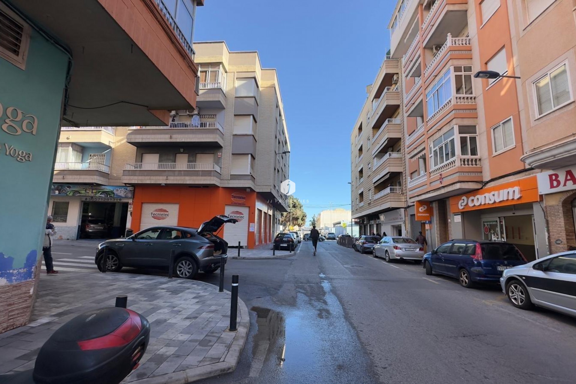 Resale - Apartment / flat -
Torrevieja - Centro