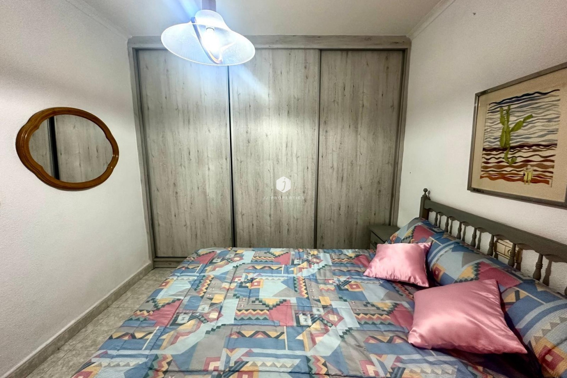 Resale - Apartment / flat -
Torrevieja - Centro