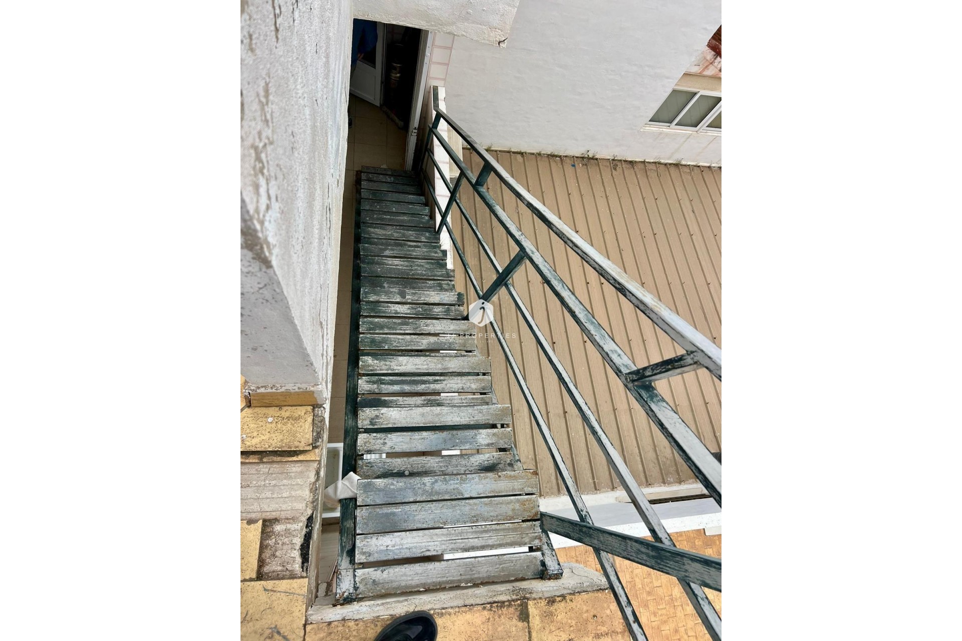 Resale - Apartment / flat -
Torrevieja - Centro