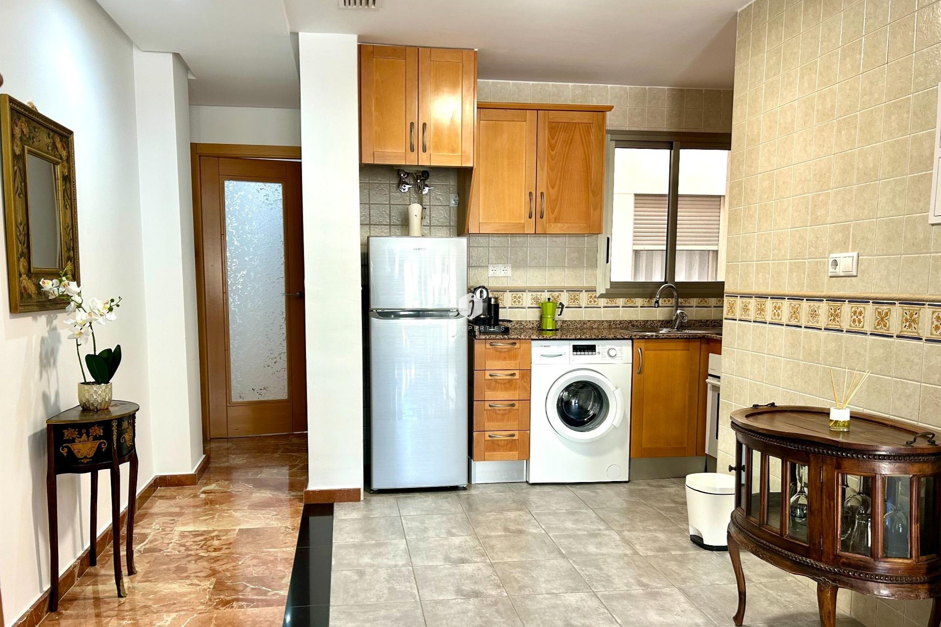 Resale - Apartment / flat -
Torrevieja - Centro