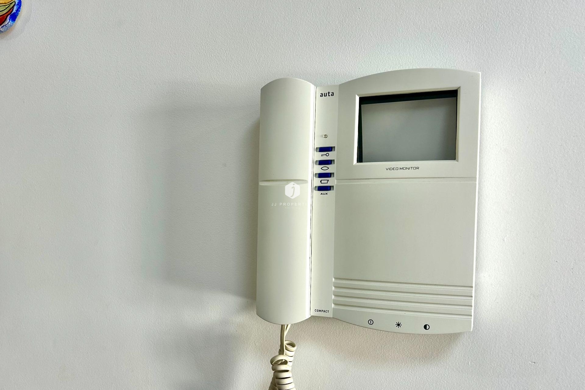 Resale - Apartment / flat -
Torrevieja - Centro