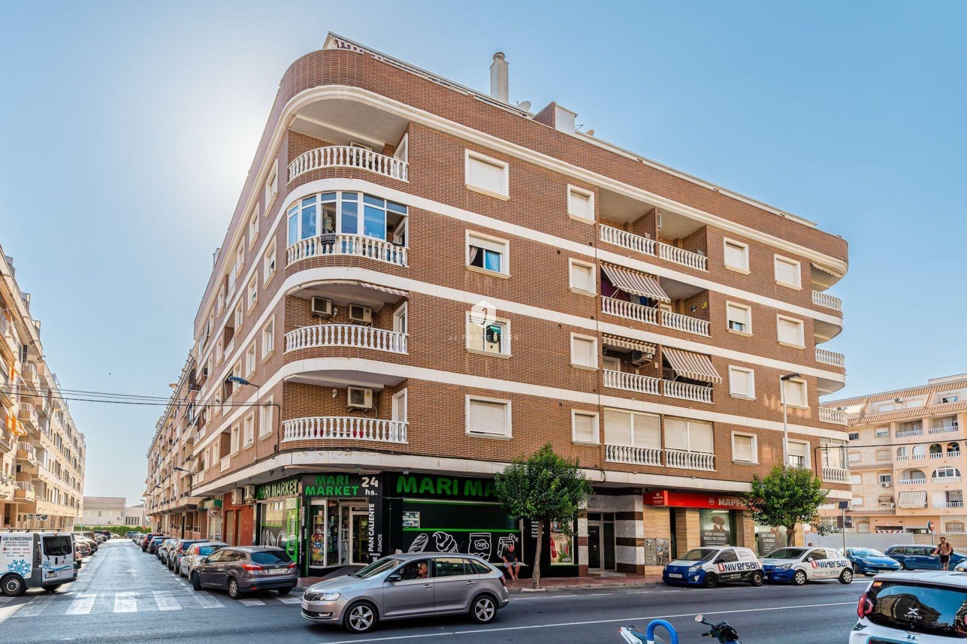 Resale - Apartment / flat -
Torrevieja - Centro