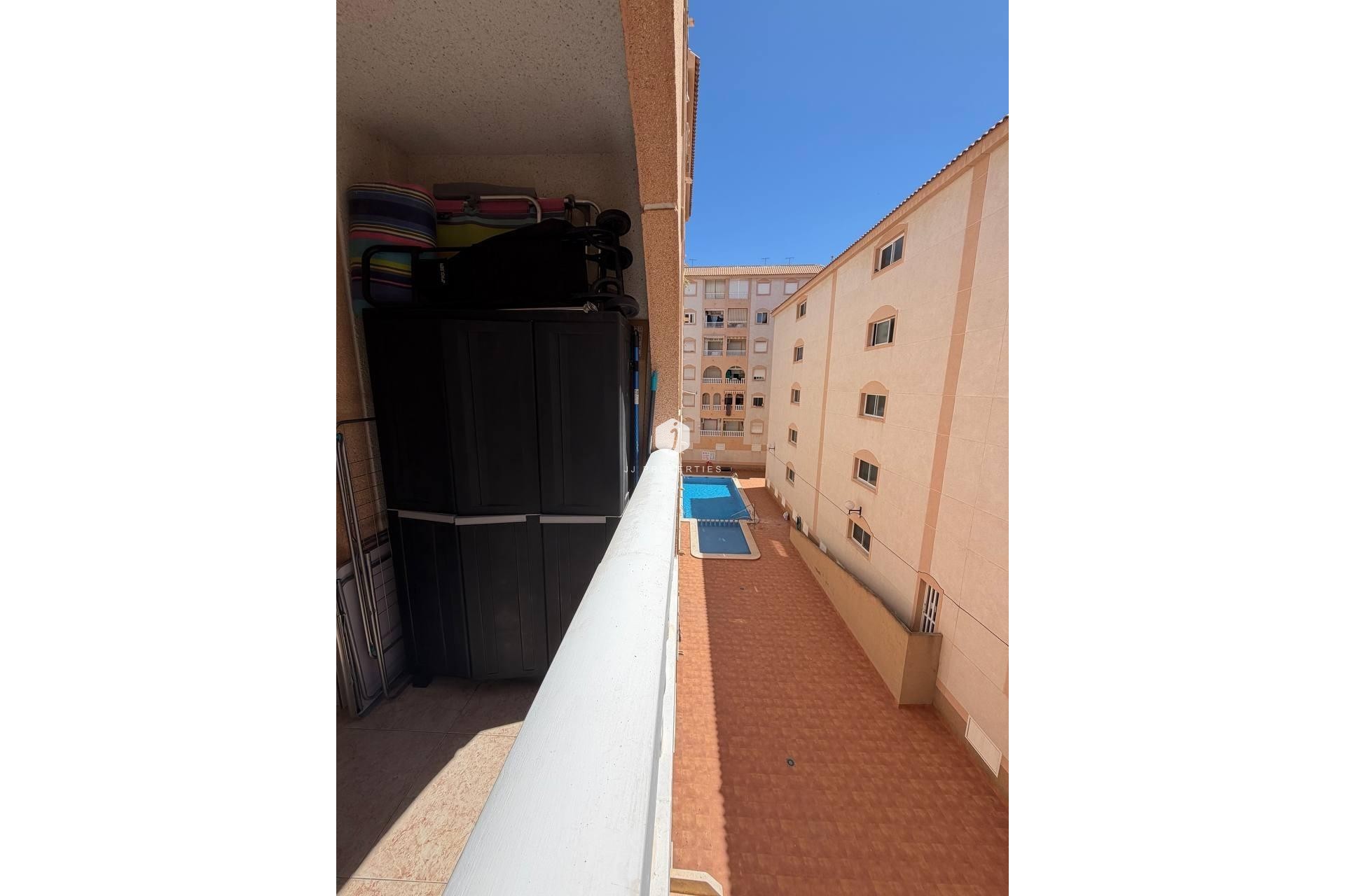 Resale - Apartment / flat -
Torrevieja - Centro