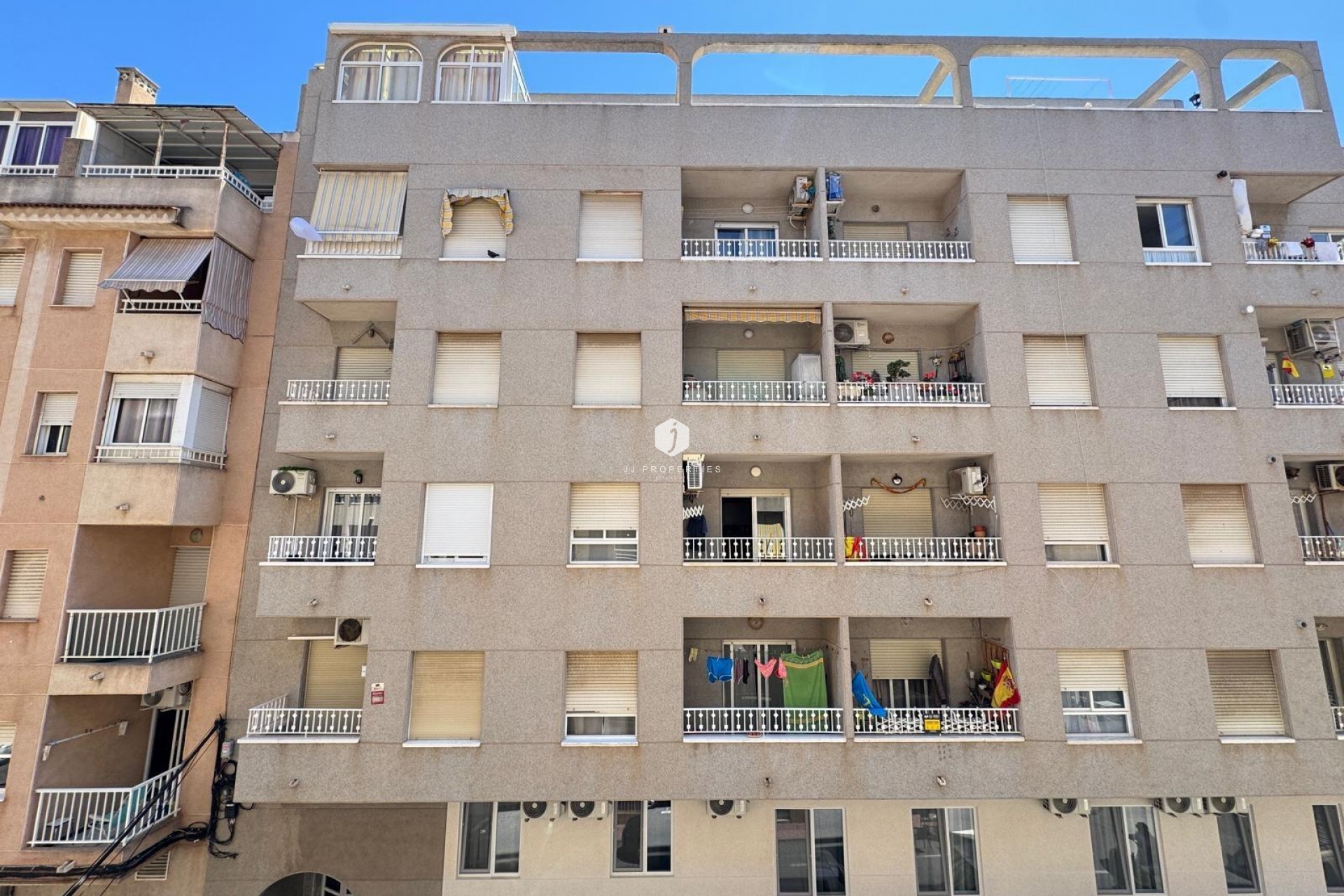 Resale - Apartment / flat -
Torrevieja - Centro