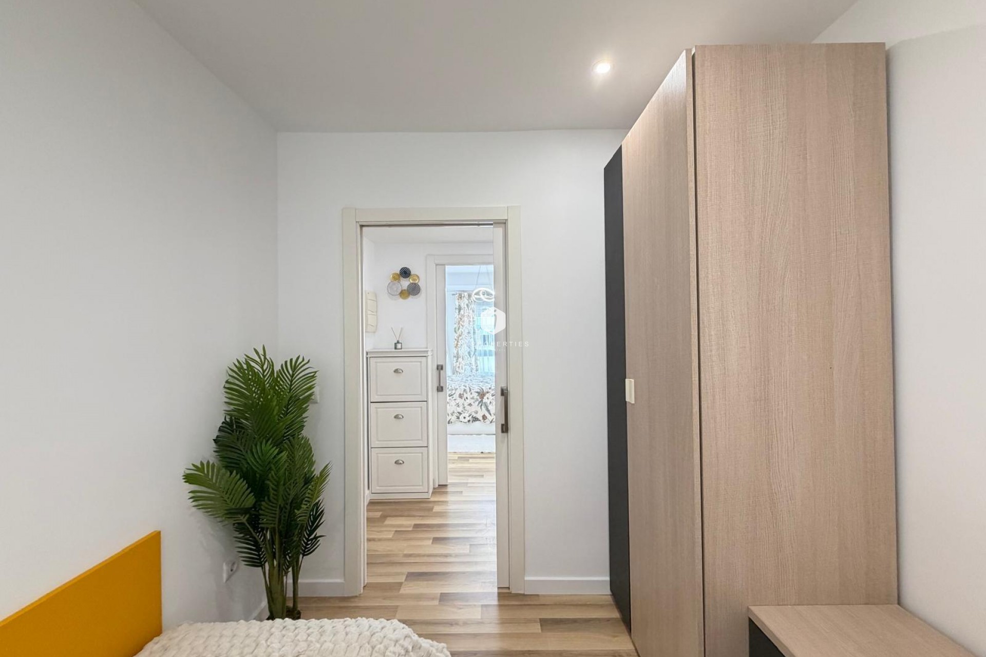 Resale - Apartment / flat -
Torrevieja - Centro