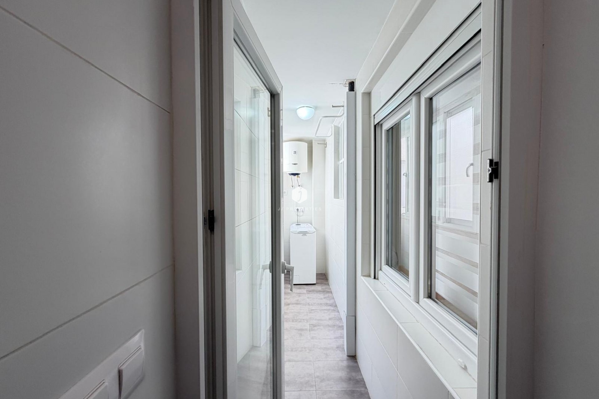 Resale - Apartment / flat -
Torrevieja - Centro