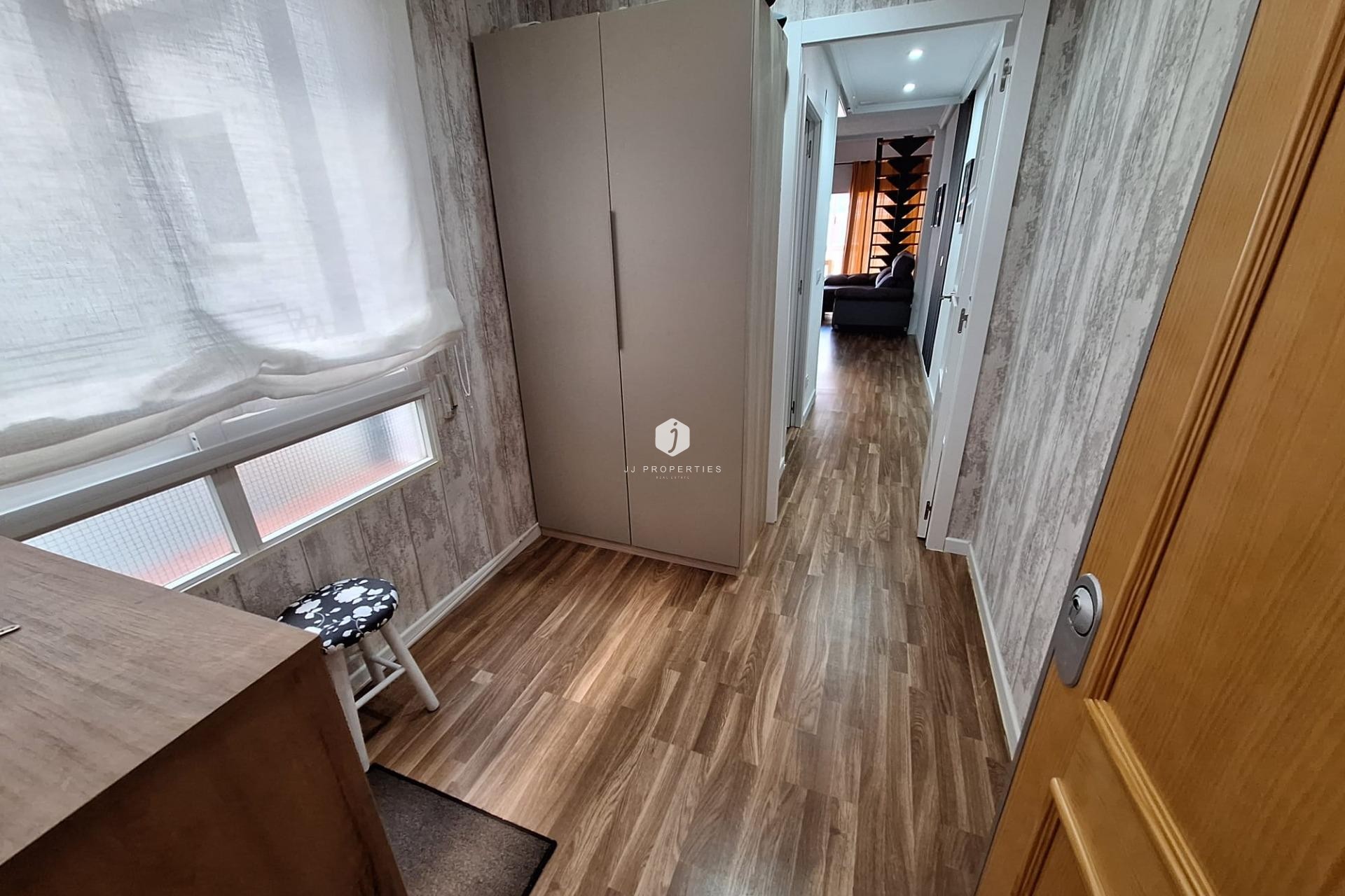 Resale - Apartment / flat -
Torrevieja - Centro