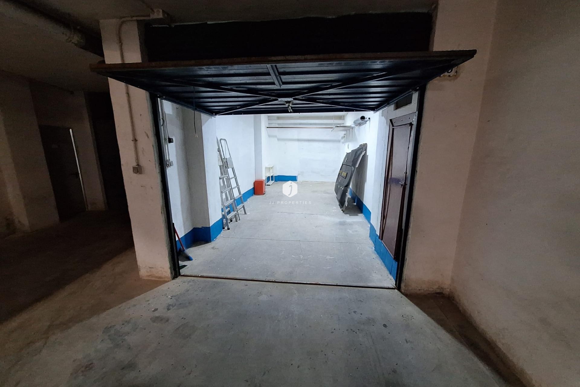 Resale - Apartment / flat -
Torrevieja - Centro