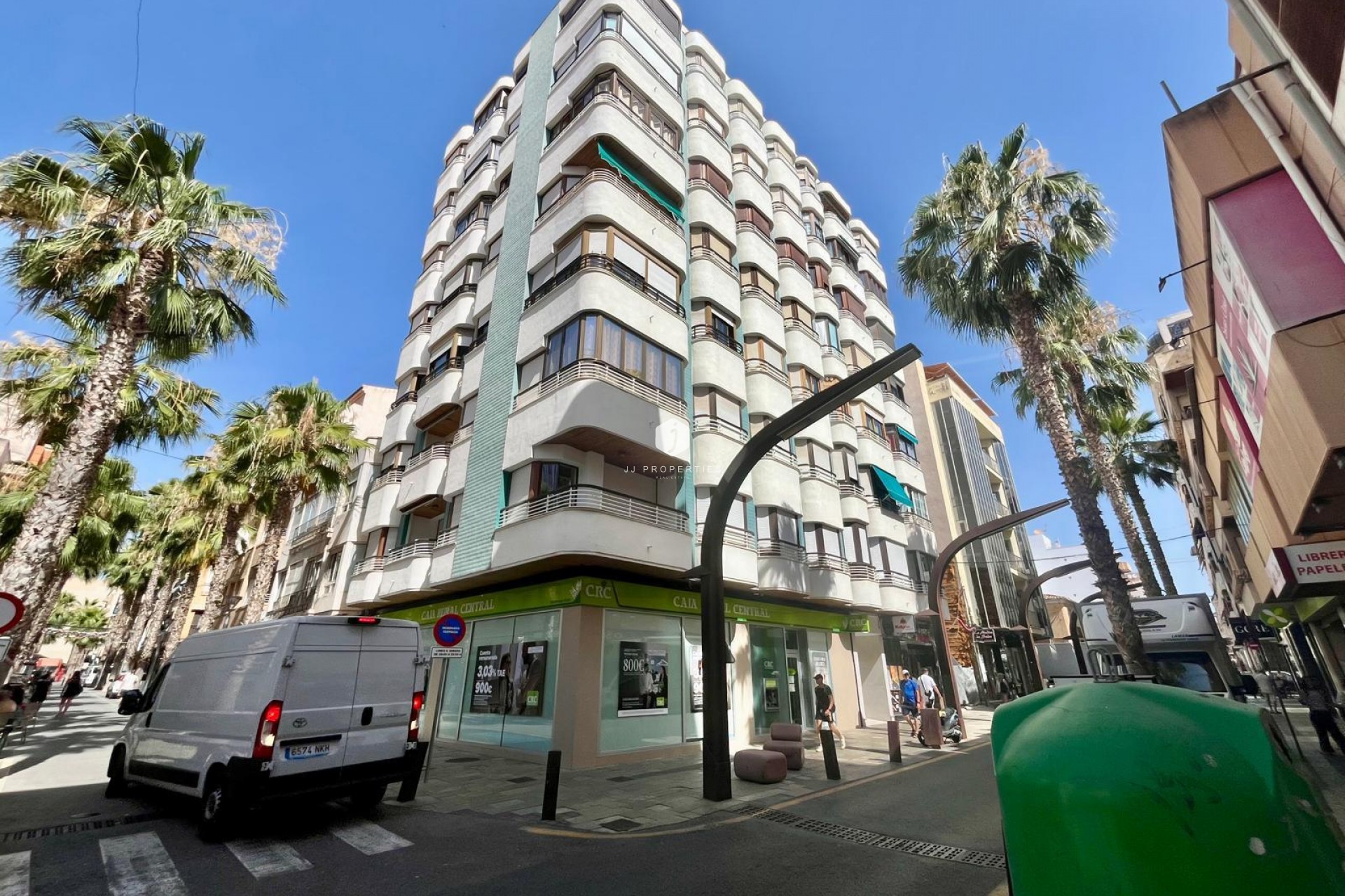 Resale - Apartment / flat -
Torrevieja - Centro