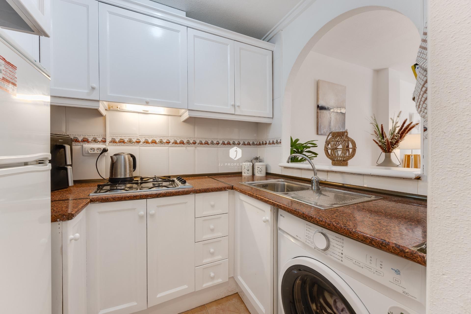 Resale - Apartment / flat -
Torrevieja - Centro