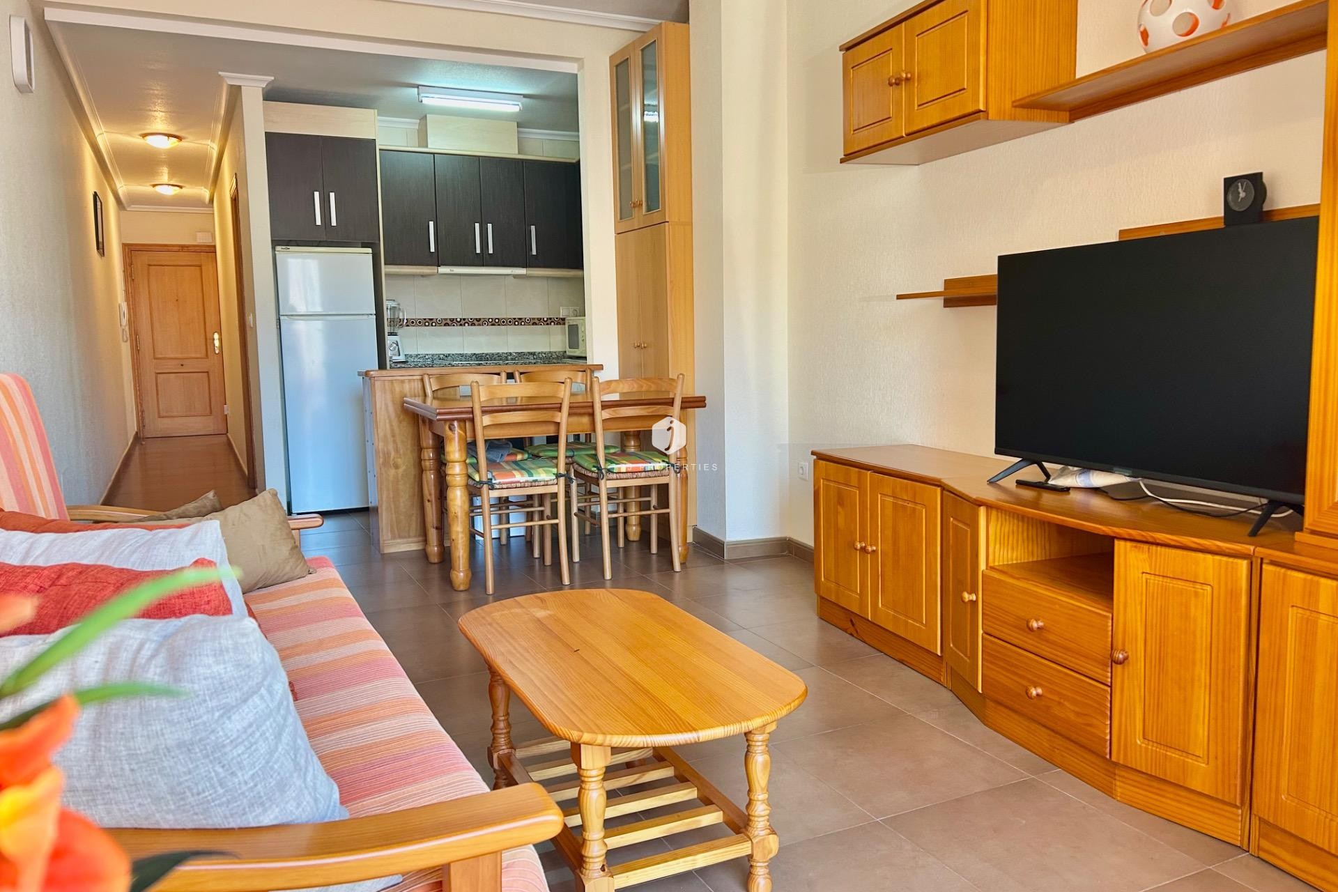 Resale - Apartment / flat -
Torrevieja - Centro
