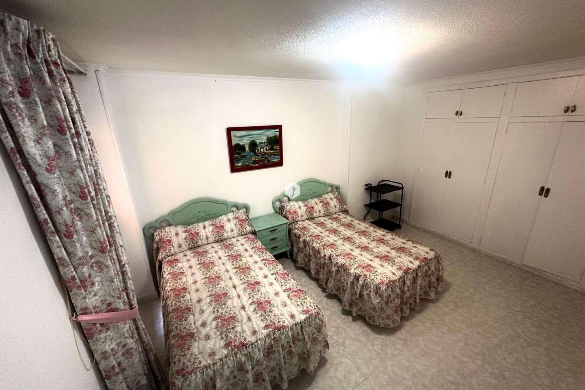 Resale - Apartment / flat -
Torrevieja - Centro
