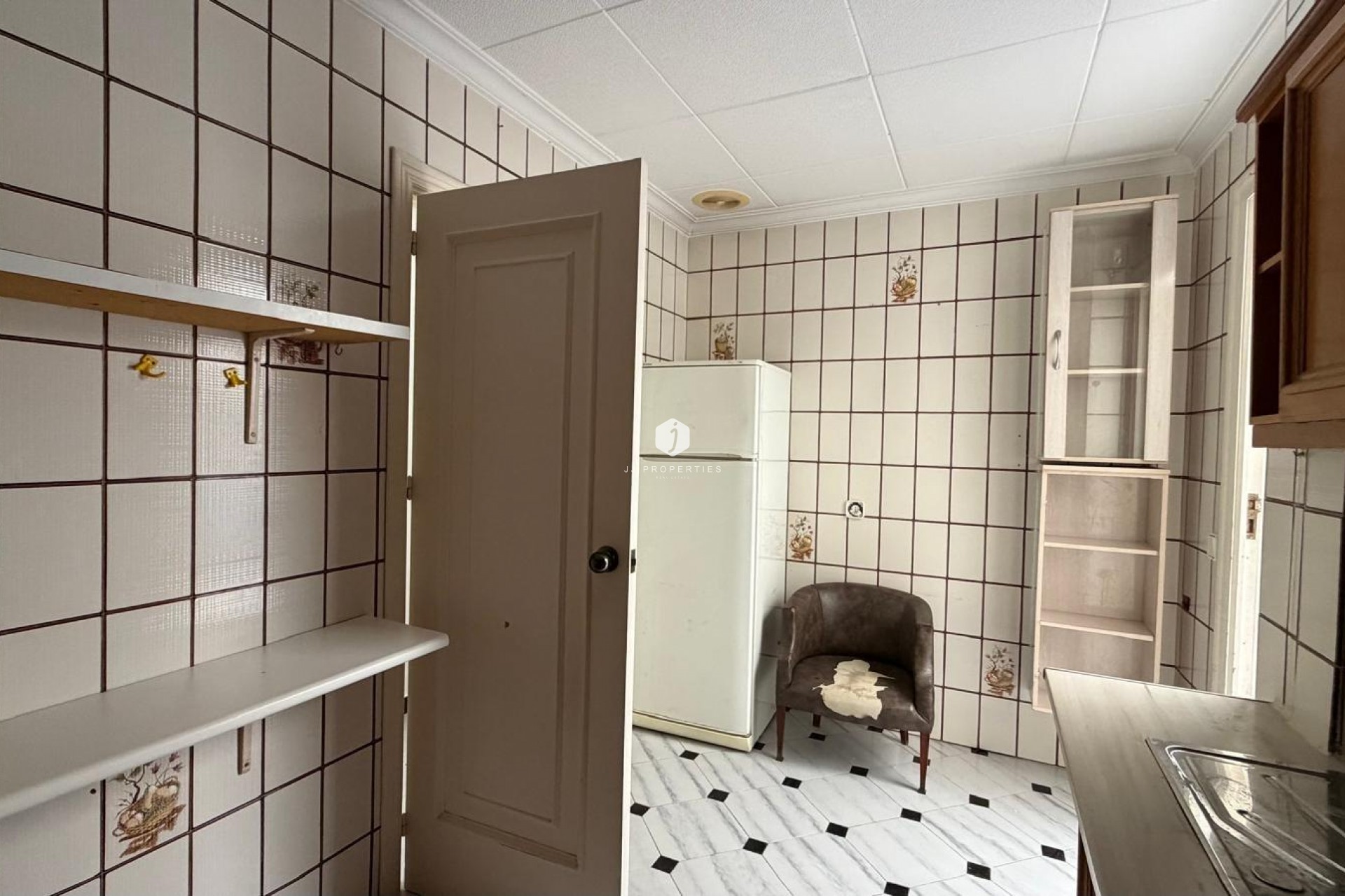 Resale - Apartment / flat -
Torrevieja - Centro